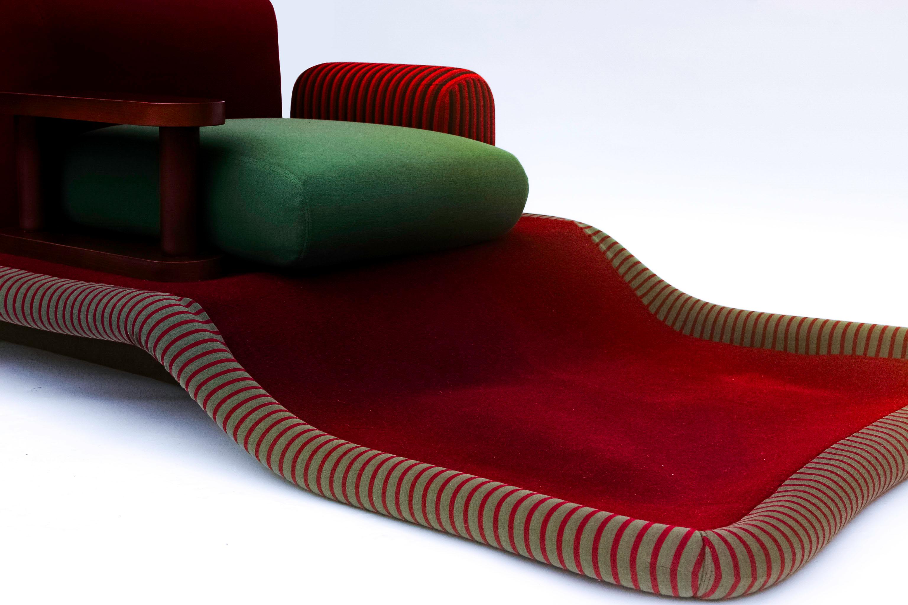Post-Modern ETTORE SOTTSASS Flying Carpet Armchair for Bedding Brevetti For Sale