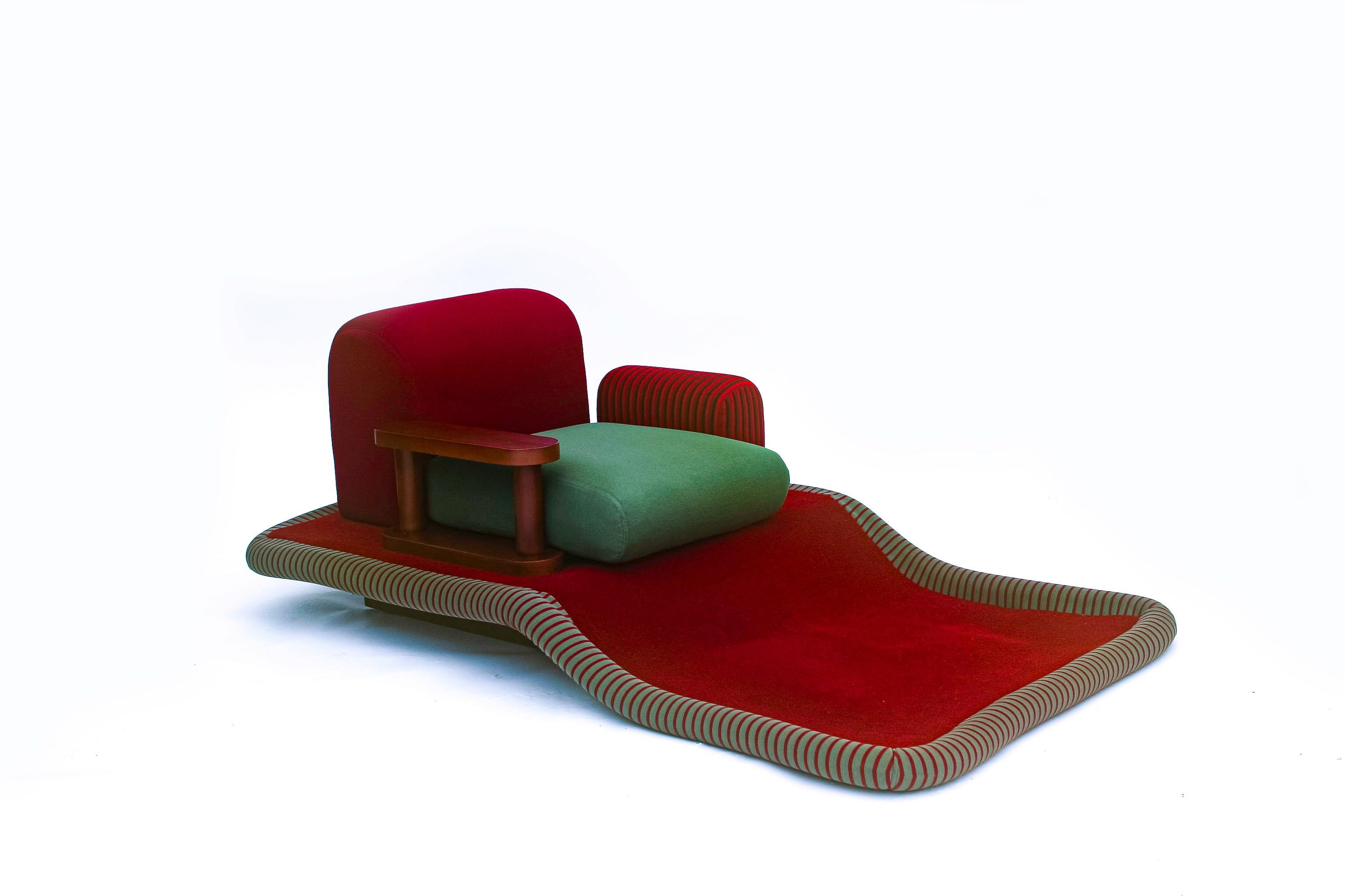 Italian ETTORE SOTTSASS Flying Carpet Armchair for Bedding Brevetti For Sale