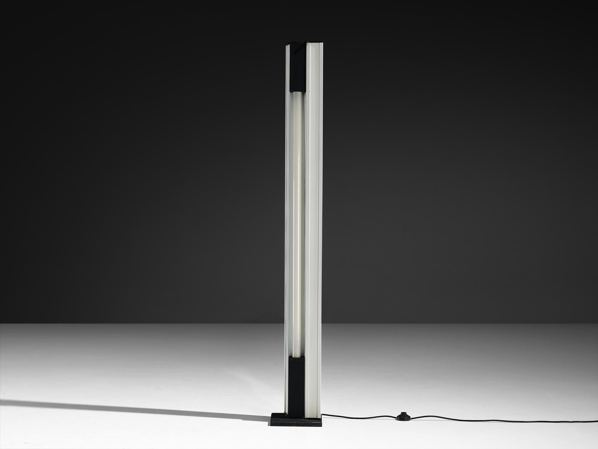 Ettore Sottsass for Arredoluce 'Moonlight' Floorlamp For Sale 2