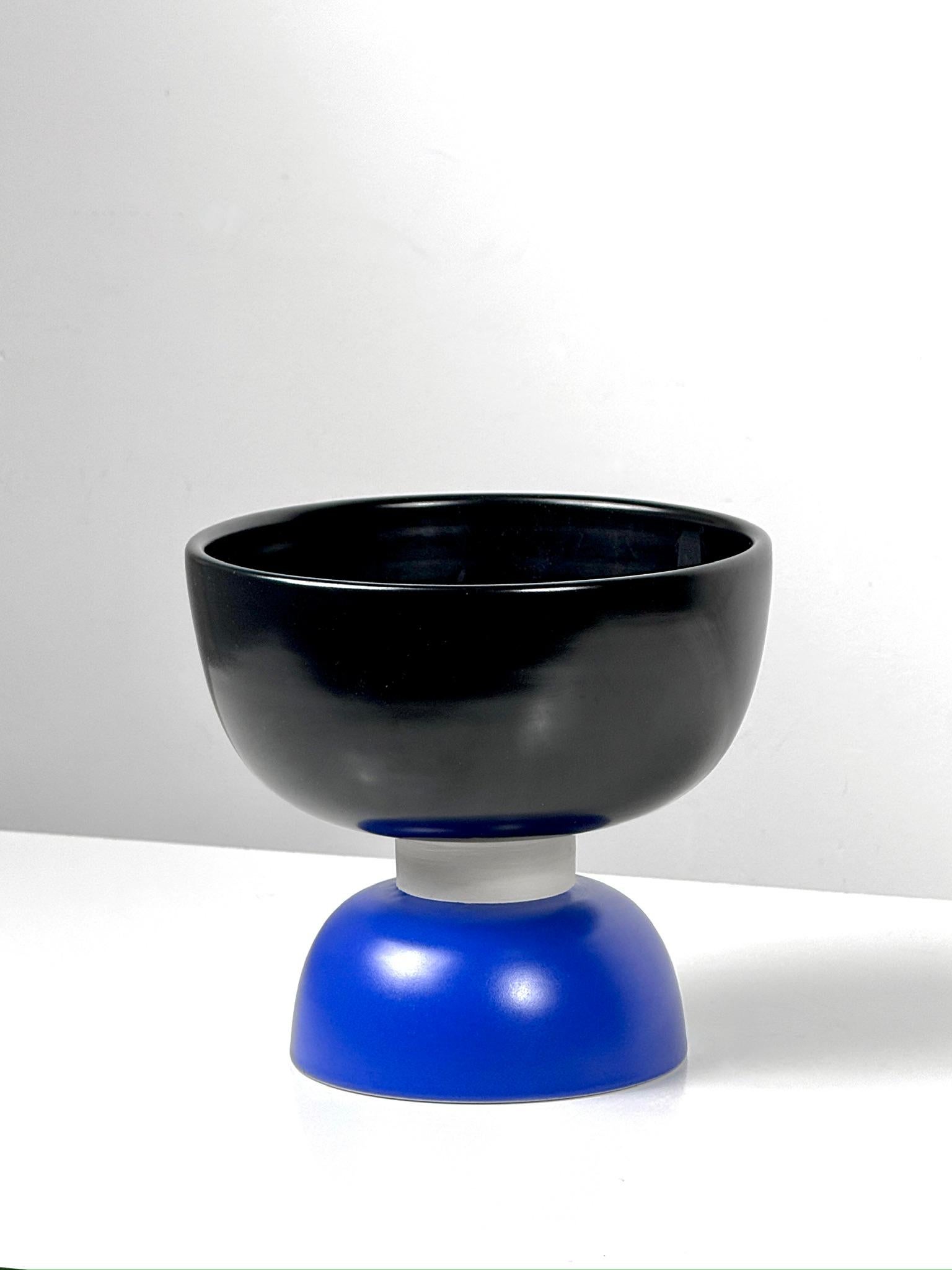 Postmoderno Ettore Sottsass per Bitossi Centrotavola moderno in ceramica Ciotola per composta Vaso anni '90 in vendita