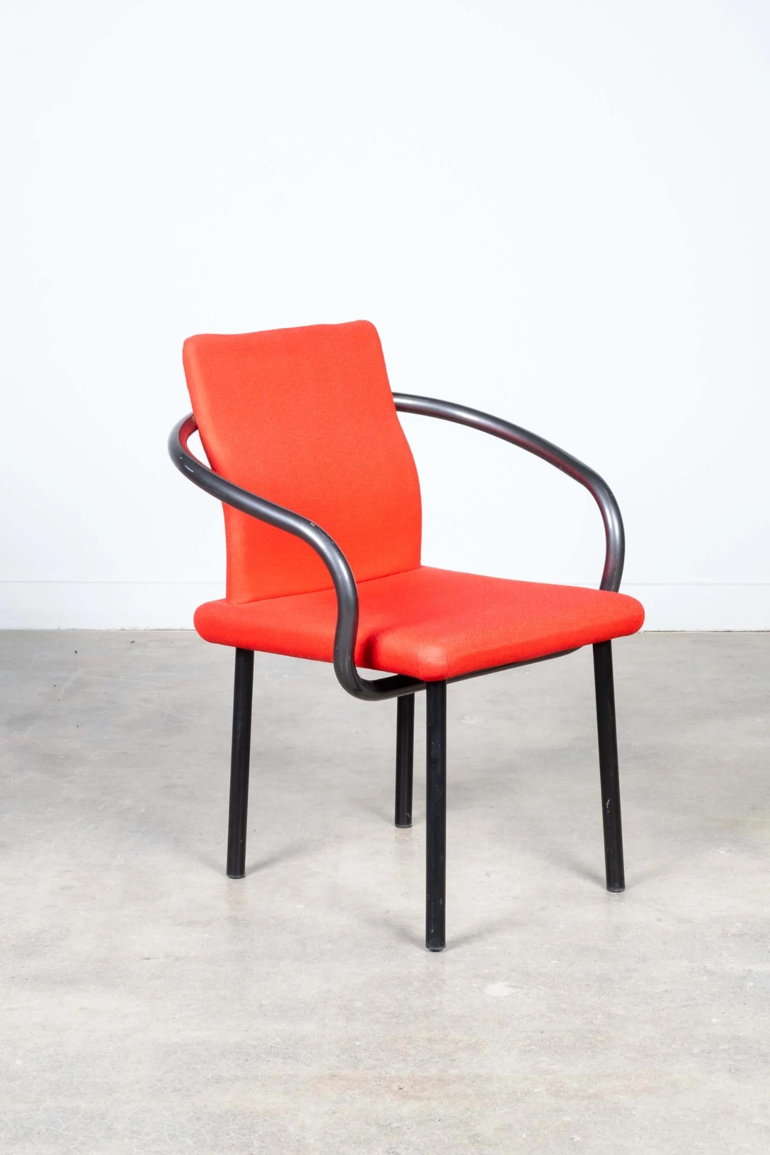 Postmoderne Ettore Sottsass pour Knoll, ensemble de 6 chaises mandarines en tissu rouge d'origine en vente