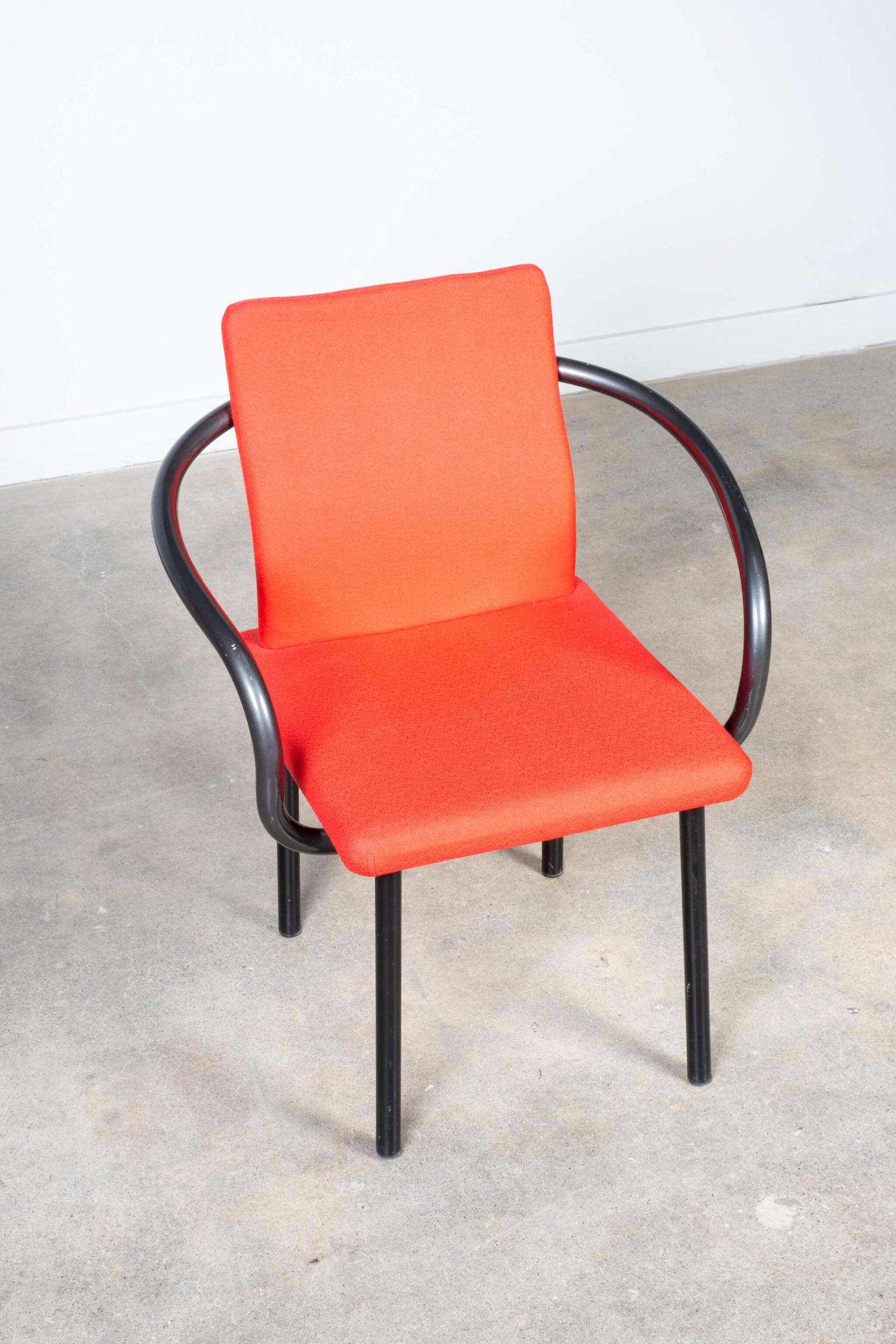 Métal Ettore Sottsass pour Knoll, ensemble de 6 chaises mandarines en tissu rouge d'origine en vente