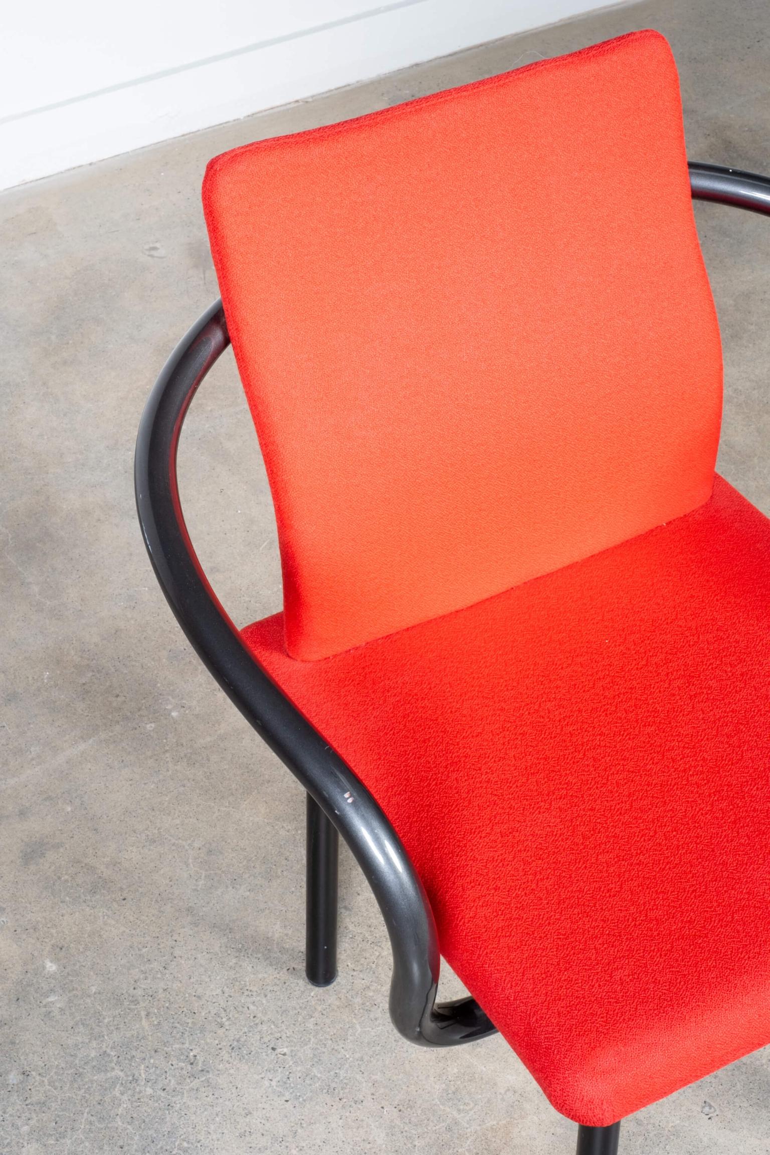 Ettore Sottsass pour Knoll, ensemble de 6 chaises mandarines en tissu rouge d'origine en vente 2