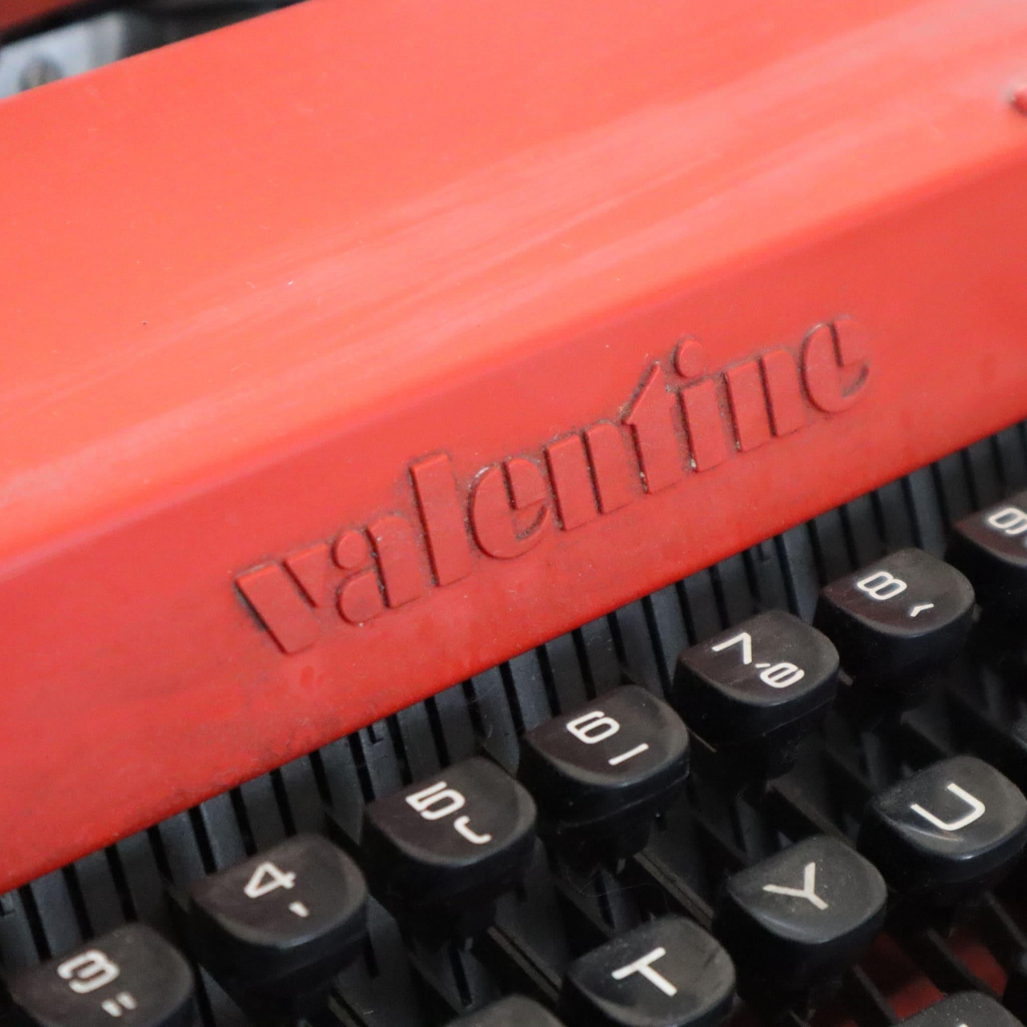 Ettore Sottsass for Olivetti Valentine Typewriter Italy 1960s For Sale 1