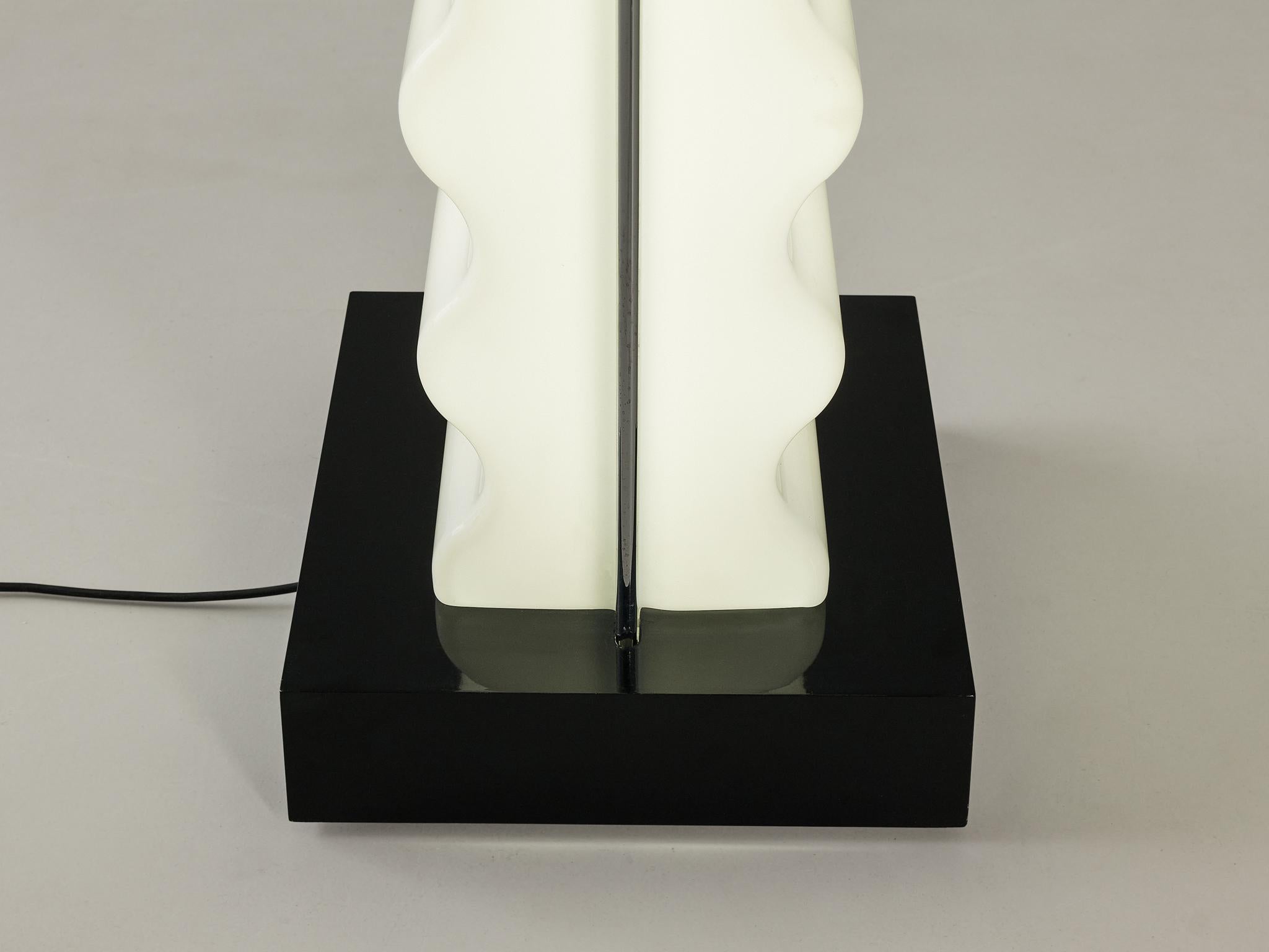 Stehlampe „Cometa“ aus Perspex und Aluminium, Ettore Sottsass für Poltronova  im Angebot 1