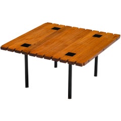 Mesa baja "Soggiorno" de Ettore Sottsass para Poltronova en teca