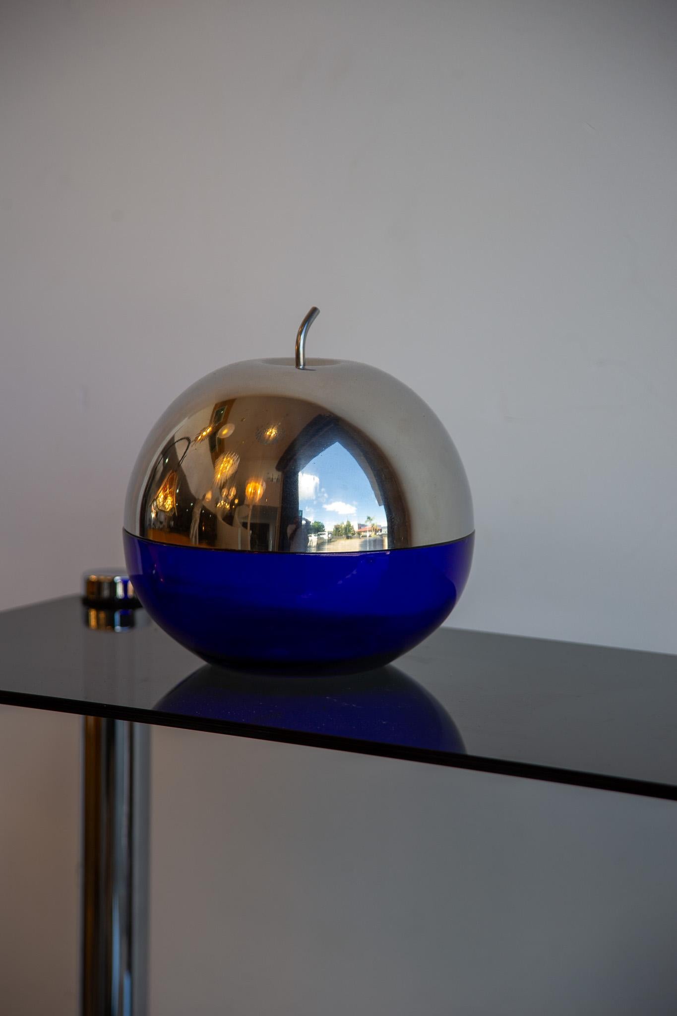 Ettore Sottsass pour Rinnovel Mela Decorative Object en vente 1
