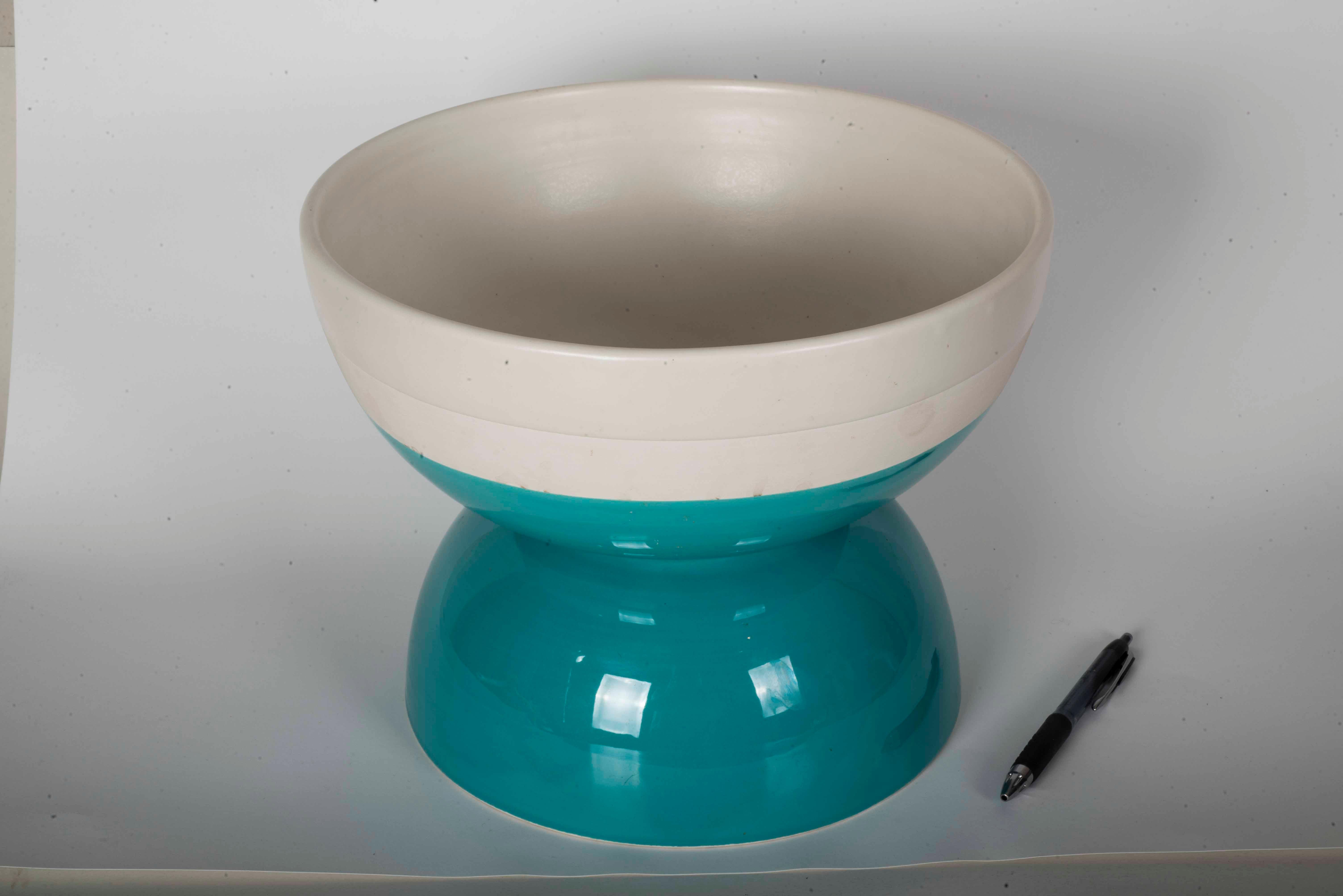 Ettore Sottsass Green and White Ceramic Vase Bolo Bowl For Sale 5