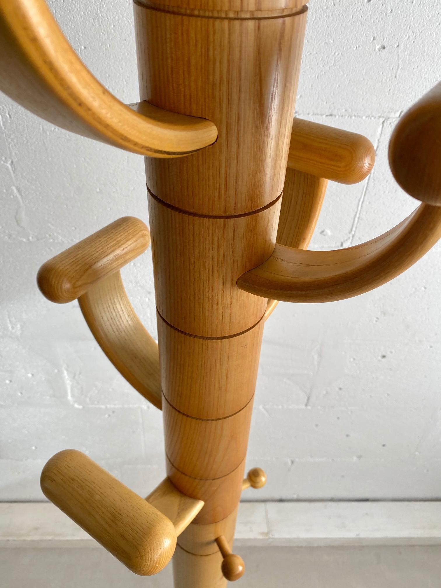 Ettore Sottsass Inspired Italian Ash Wood and Travertine Coat Stand For Sale 4