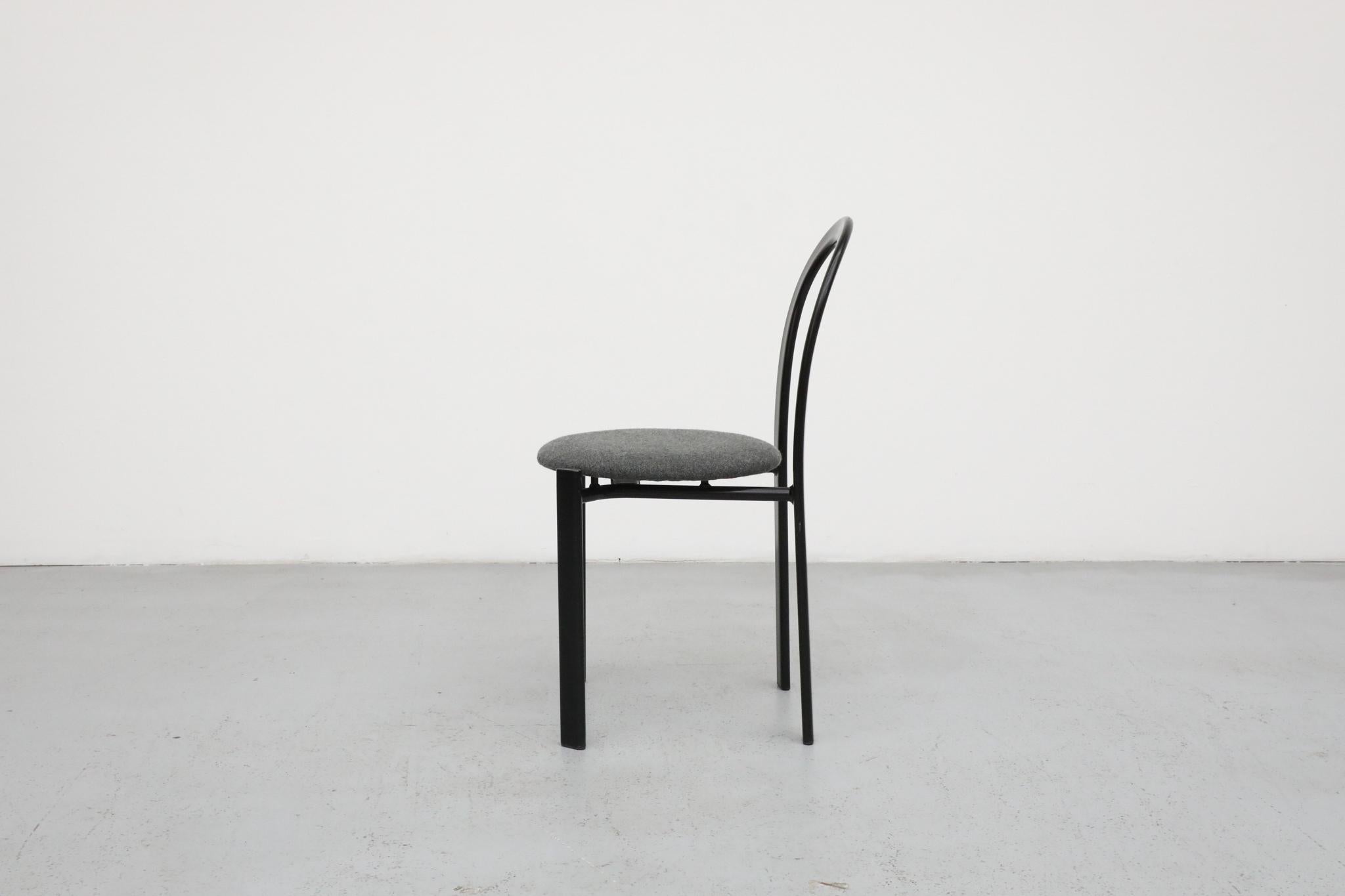 Fine XX secolo Sedia postmoderna di Samo ispirata a Ettore Sottsass, anni '80 in vendita