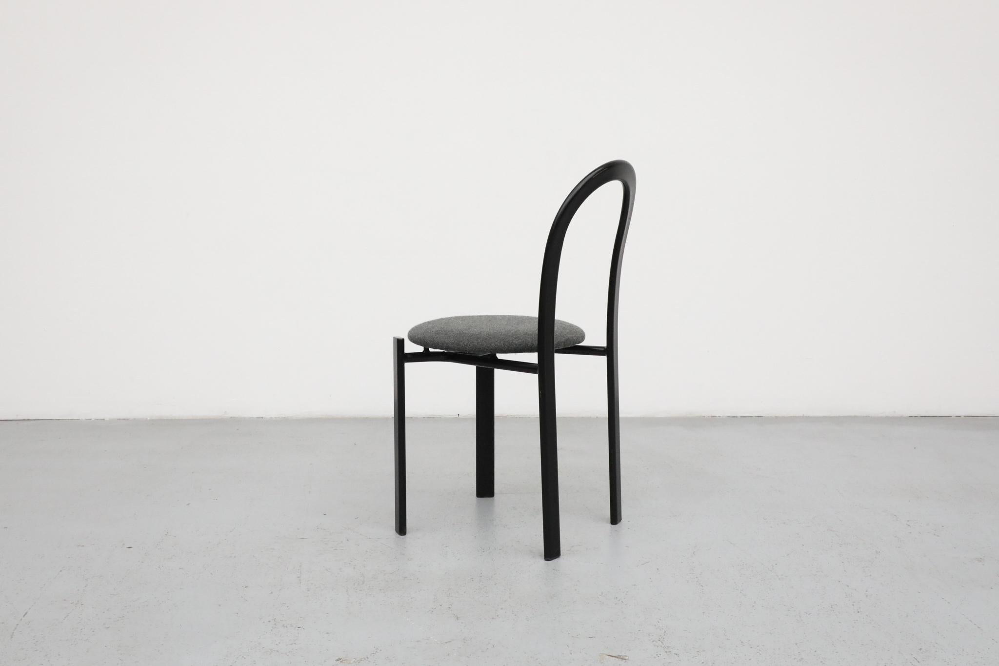 Metallo Sedia postmoderna di Samo ispirata a Ettore Sottsass, anni '80 in vendita