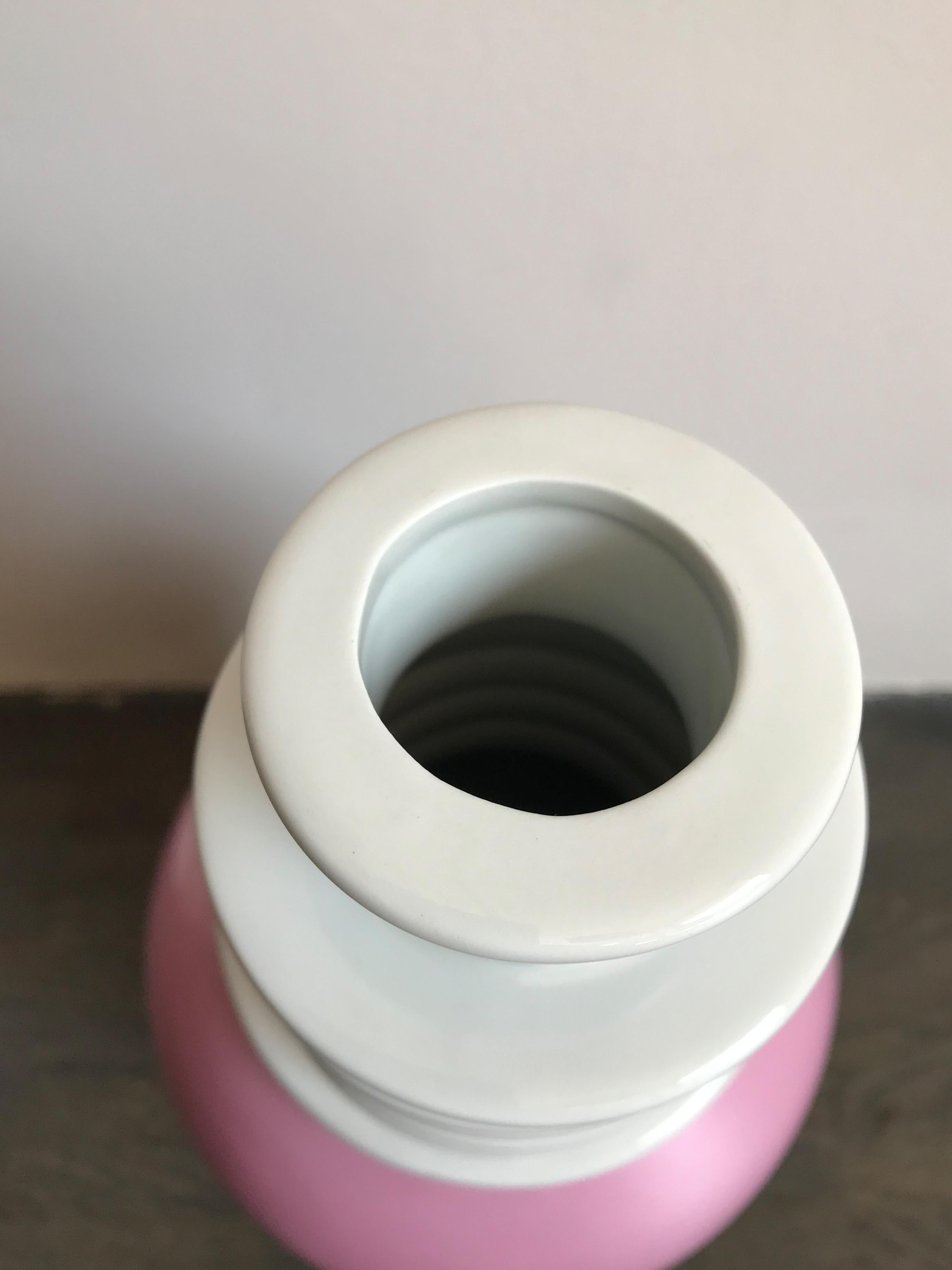 Post-Modern Ettore Sottsass Italian Pink and White Ceramic Vase for Memphis Model Nilo, 1983