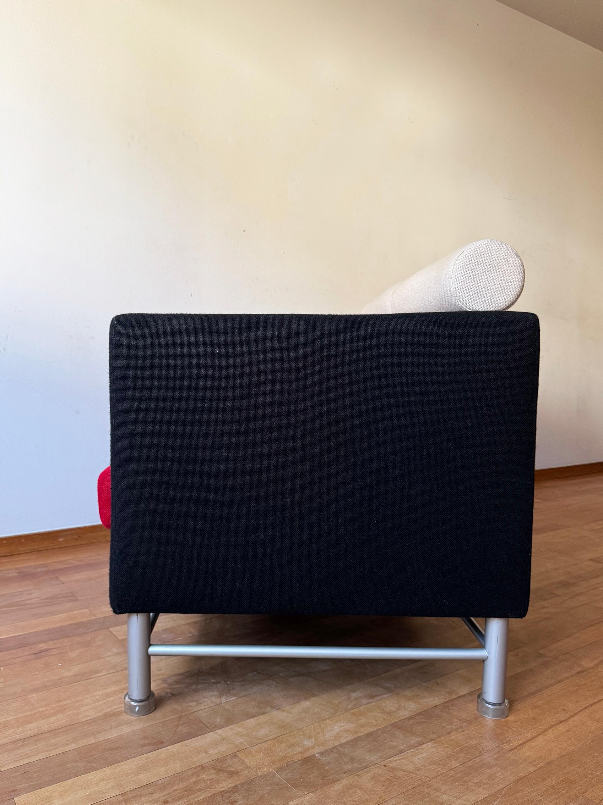 Ettore Sottsass Knoll Eastside 80s Memphis Sofa Schwarz, Beige + Rot (2 verfügbar) im Angebot 3