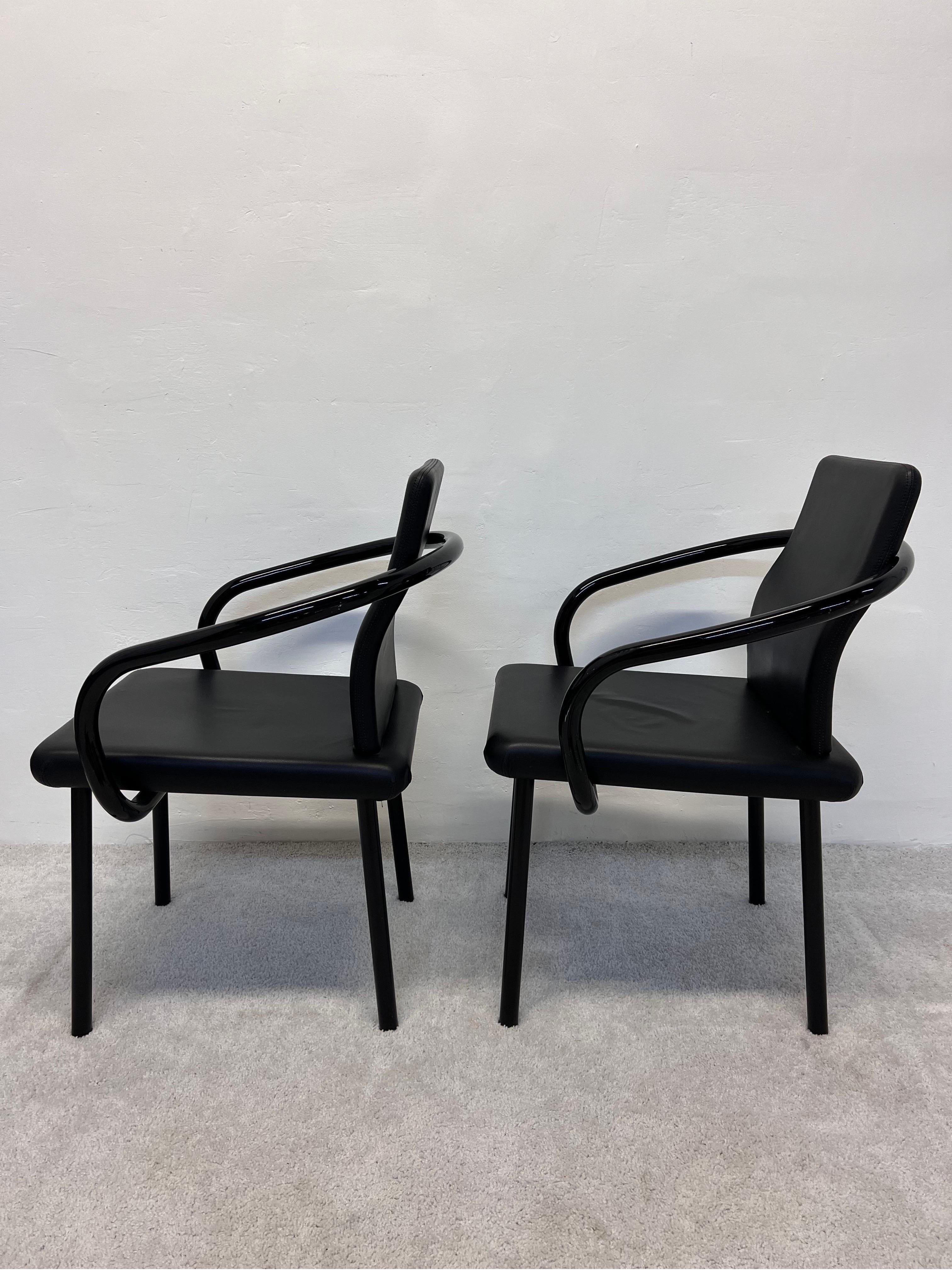 Ettore Sottsass “Mandarin” Black Eco Leather Dining Chairs for Knoll, a Pair In Good Condition For Sale In Miami, FL