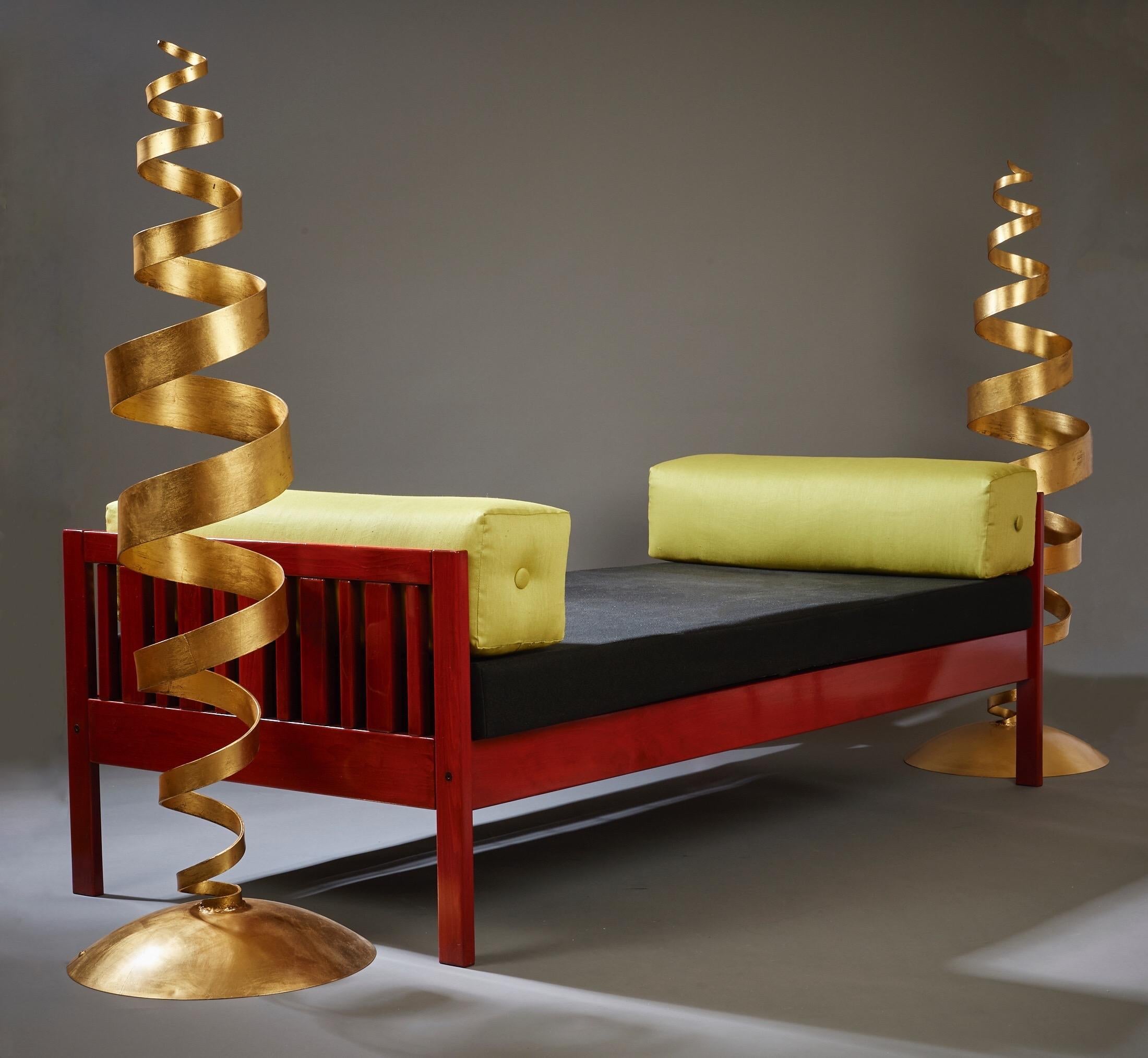 Ettore Sottsass Daybed, Red Lacquered Wood, Chartreuse Upholstery, Italy c. 1962 For Sale 8