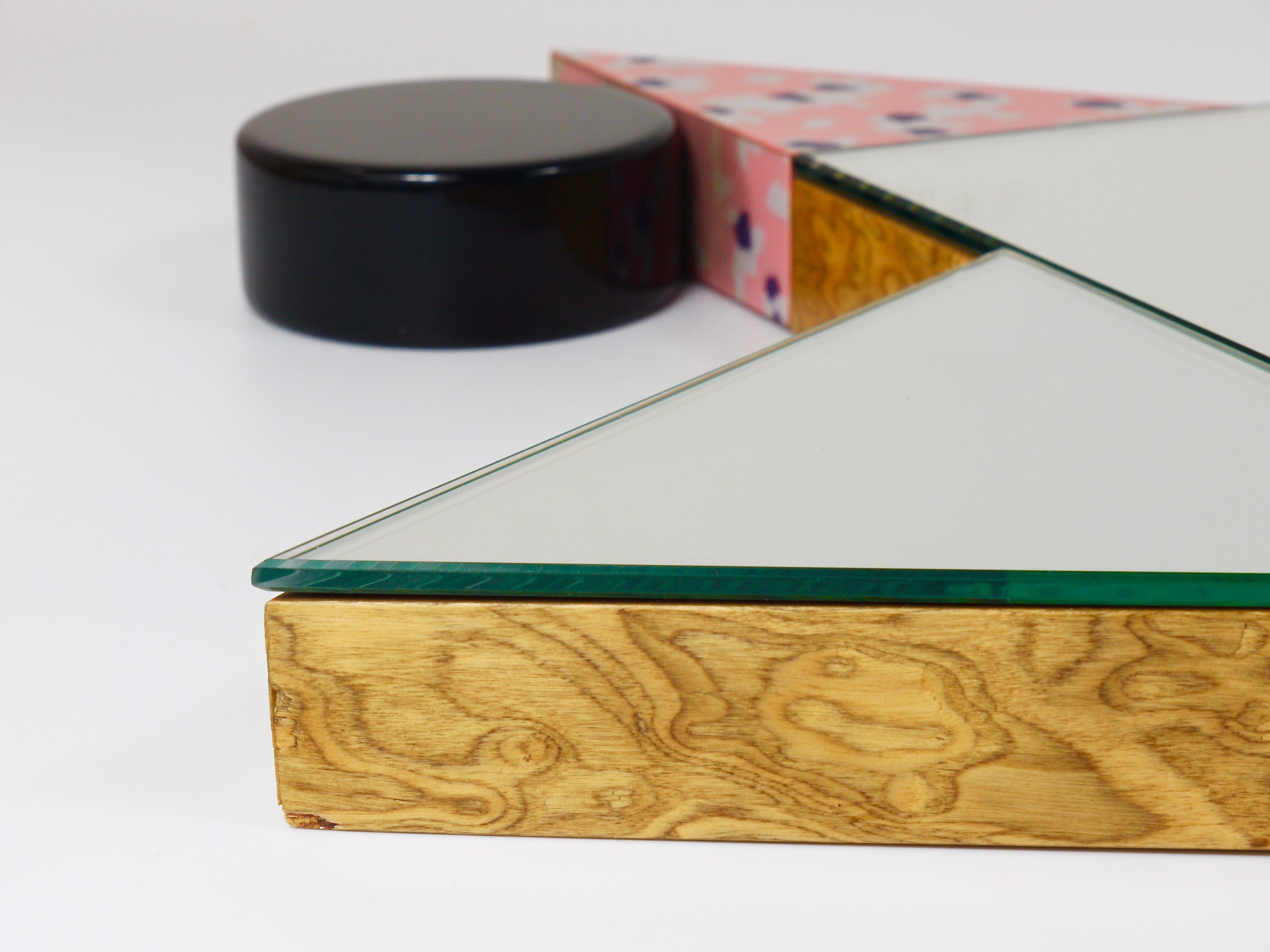Specchio da parete vintage Ettore Sottsass Memphis Milano Diva, Italia, 1984 in vendita 12