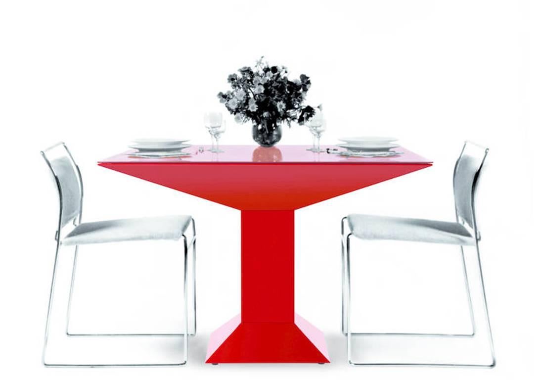 Mid-Century Modern Ettore Sottsass Table Mettsass en métal laqué rouge et verre pour BD en vente