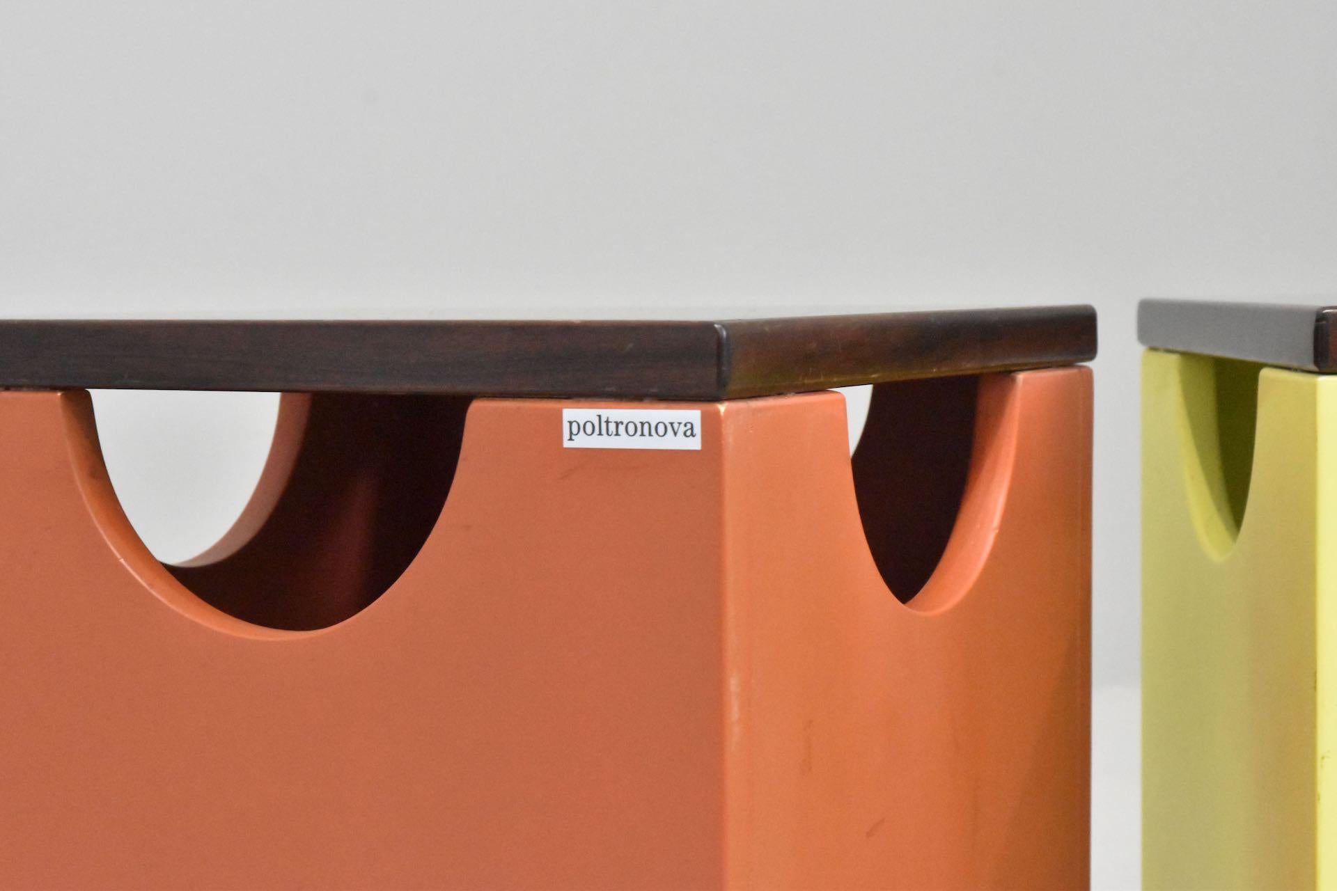 Ein Paar Dado-Hocker von Ettore Sottsass Mod. T29 für Poltronova (Holz) im Angebot