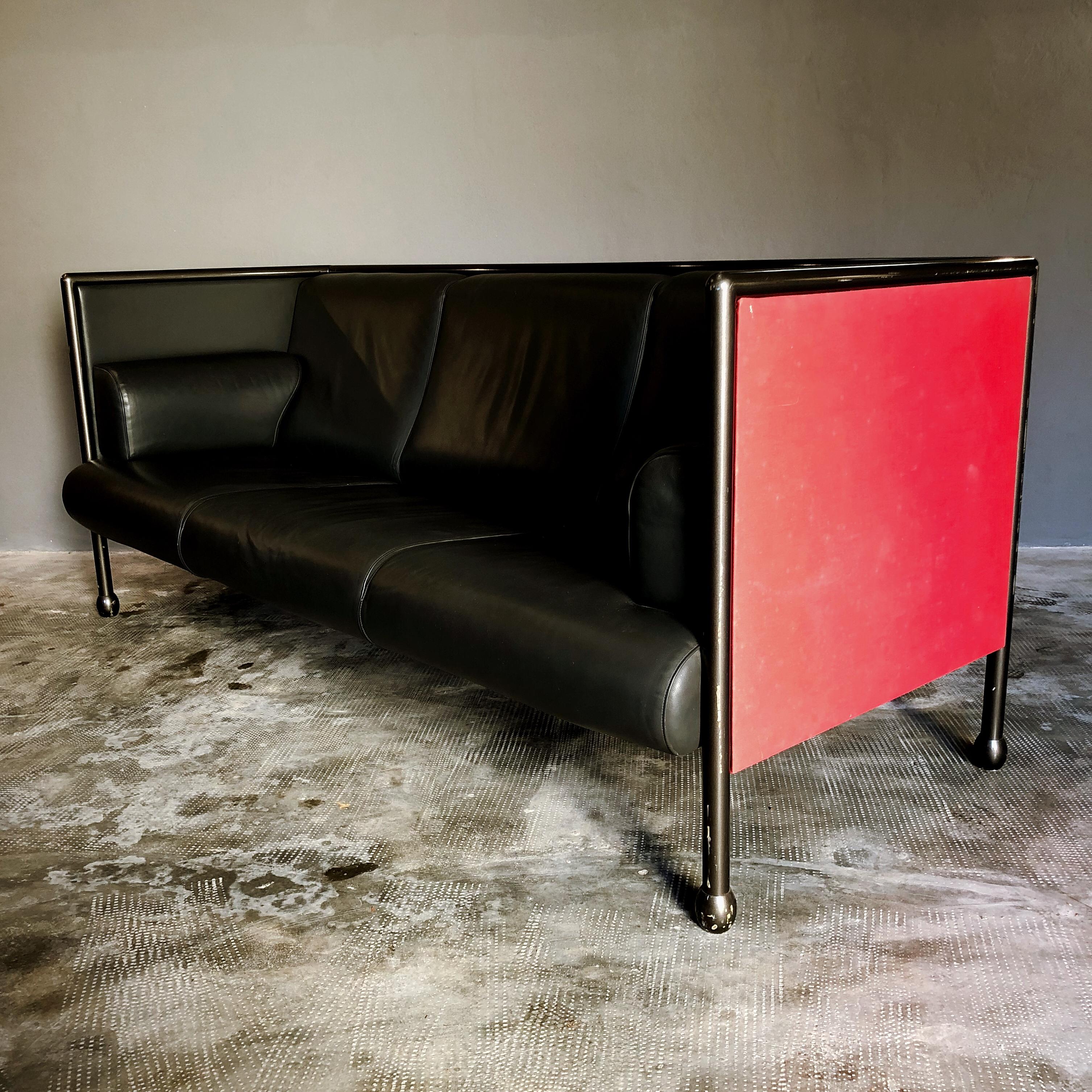 Ettore Sottsass Postmodern Iron and Black Leather Danube Sofa for Cassina, 1992 For Sale 1