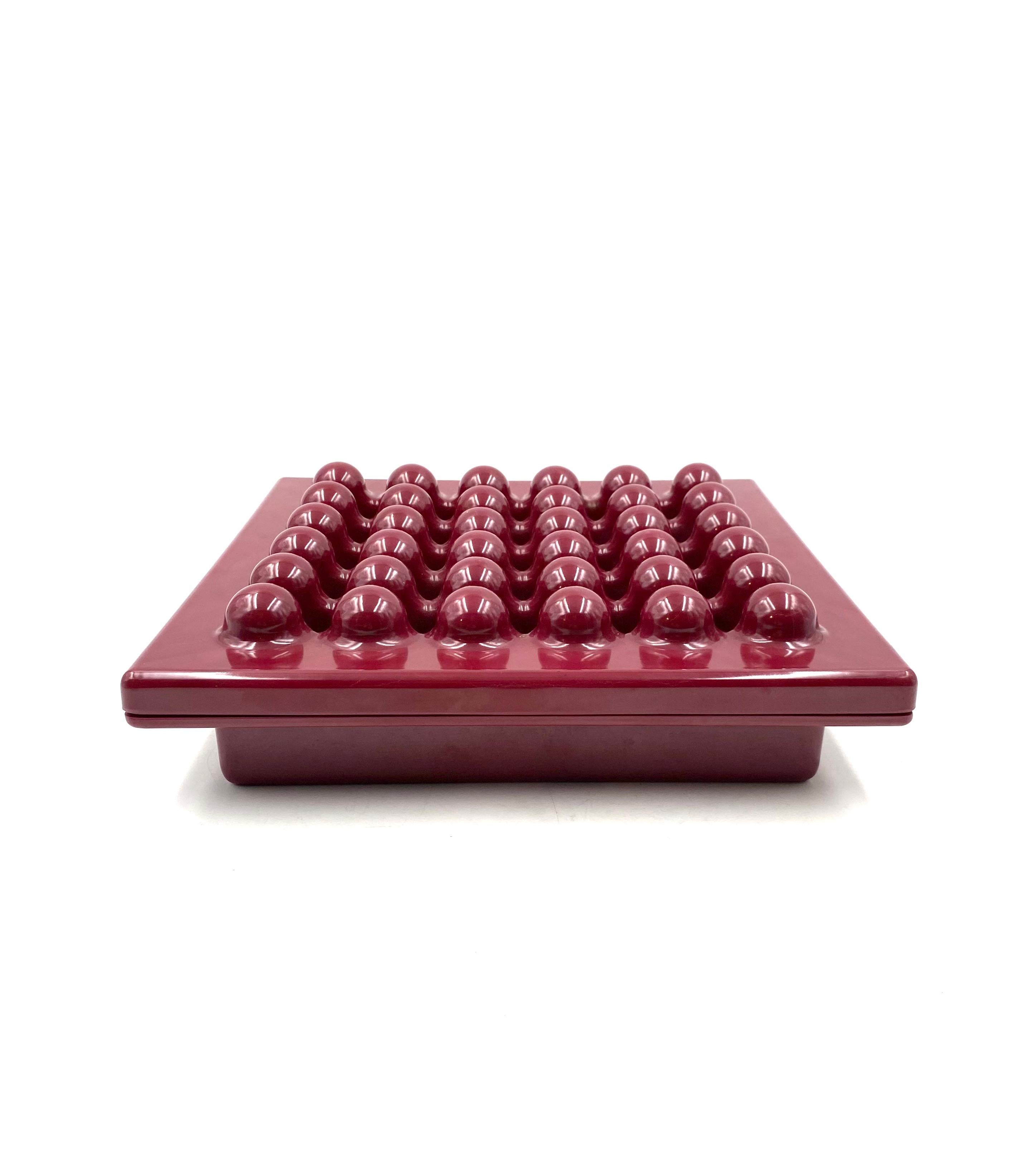 Ettore Sottsass, red big ashtray, Olivetti Synthesis, Sistema 45 series, 1971 For Sale 4