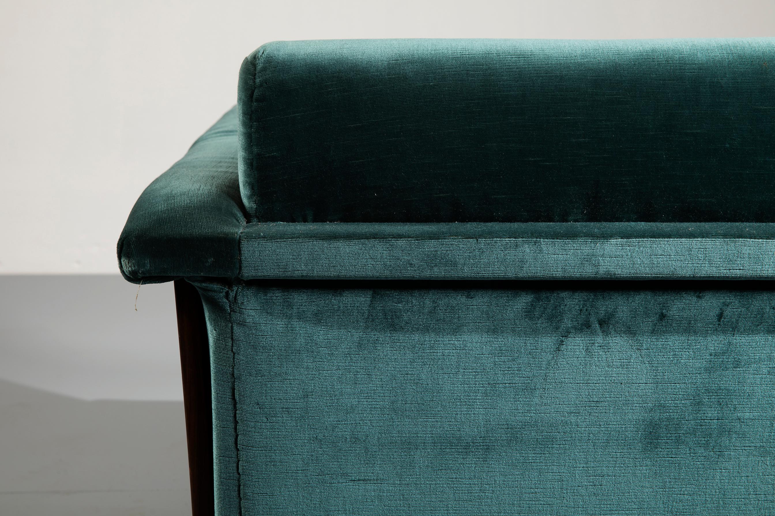 Ettore Sottsass Rosewood and Teal Fabric 'Canada' Armchair for Poltronova, 1958 For Sale 7