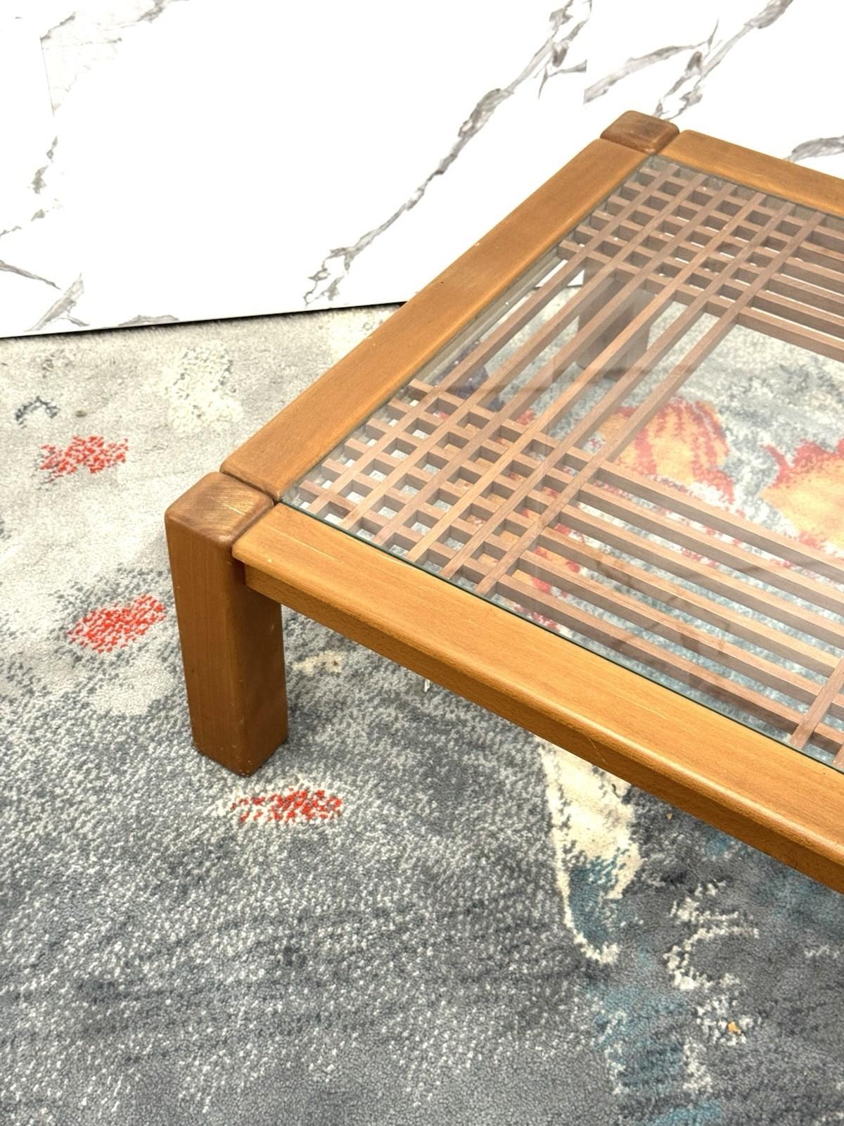 Legno Ettore Sottsass Santambrogio e De Berti Tavolo da caffè 1970’s in vendita