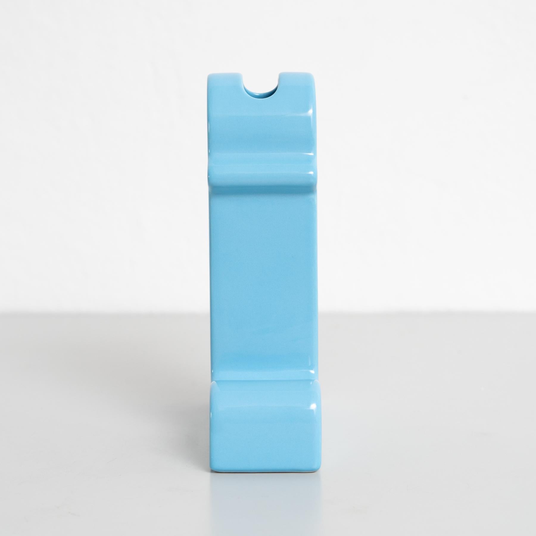 Ettore Sottsass Shiva Capsule Limited Edition Blue Vase 137/999 In Good Condition For Sale In Barcelona, Barcelona