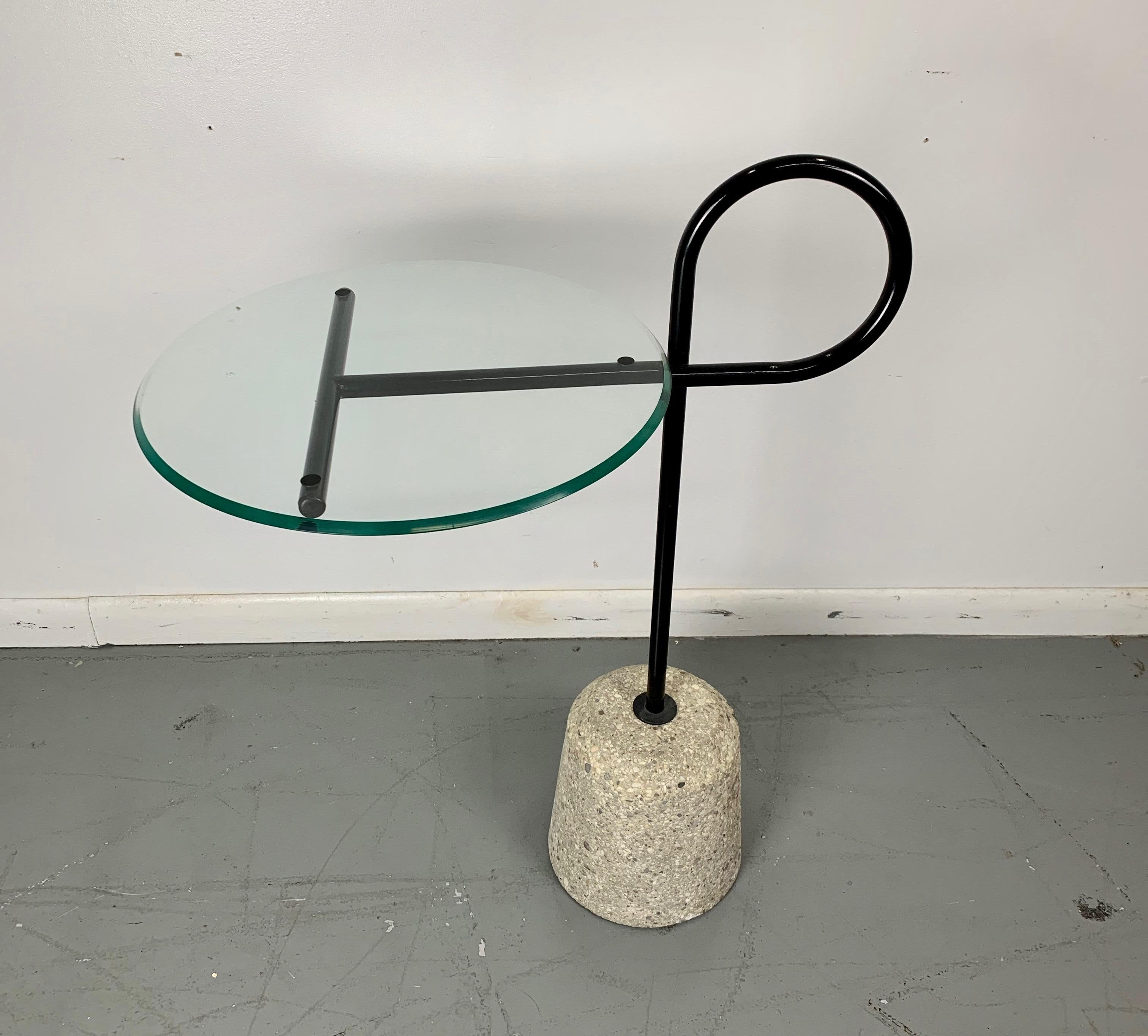 Italian Mid-Century Post-Modern Sottsass Style Side Table of Concrete and Steel In Good Condition For Sale In Philadelphia, PA