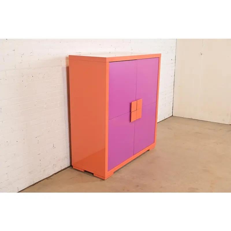Ettore Sottsass Style Postmodern Magenta and Orange Lacquered Cabinet In Good Condition For Sale In South Bend, IN