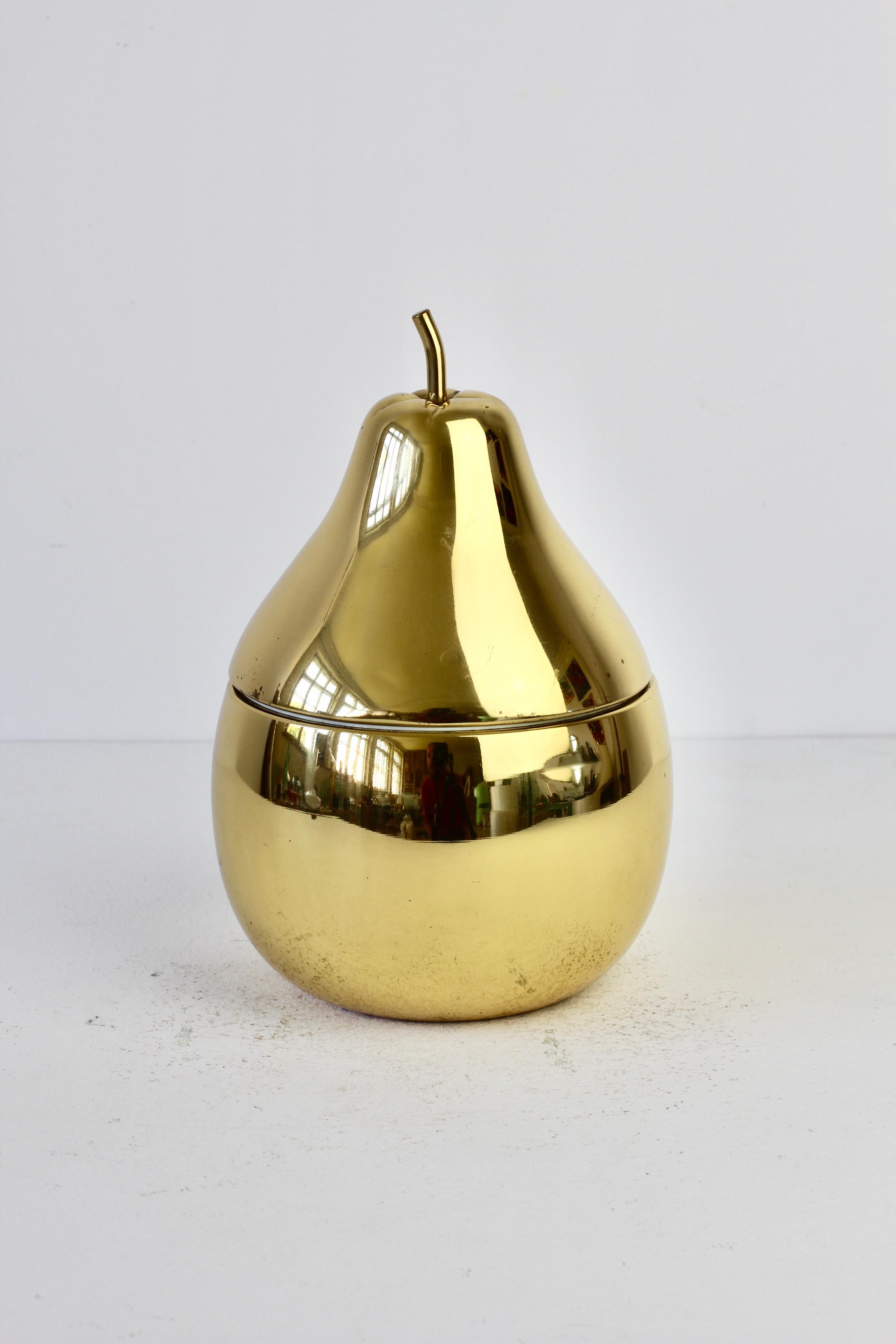 Ettore Sottsass Style Vintage Pear Shaped Brass Ice Cube Bucket or Holder, 1970s In Good Condition For Sale In Landau an der Isar, Bayern