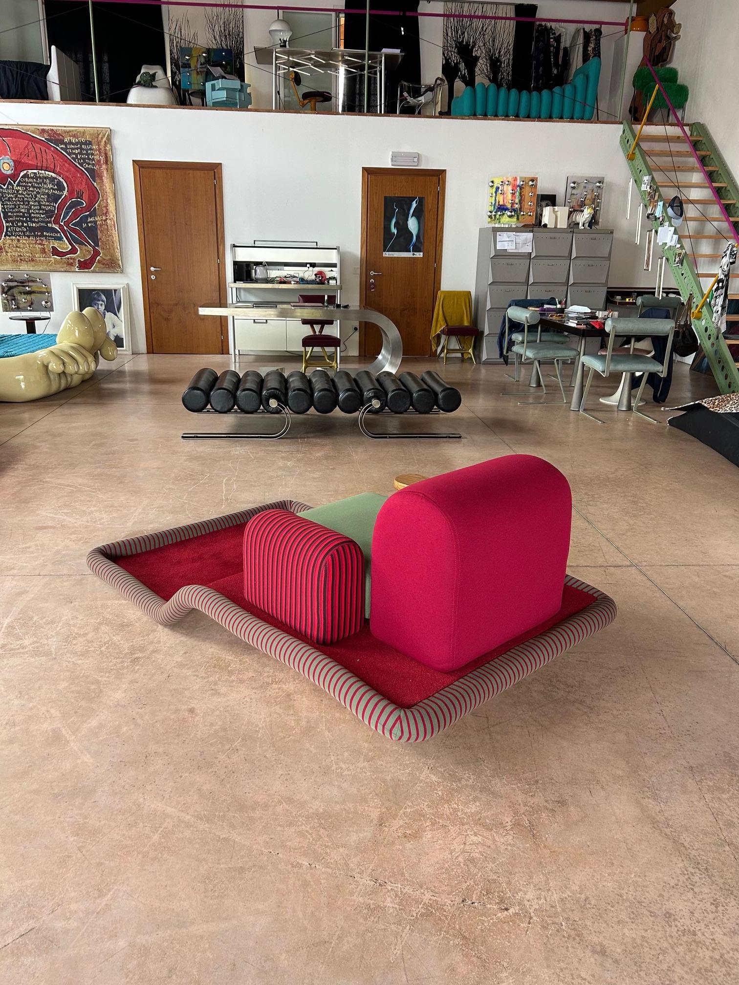 Ettore Sottsass Tappeto Volante - Flying Carper Sessel für Bedding Brevetti im Angebot 3