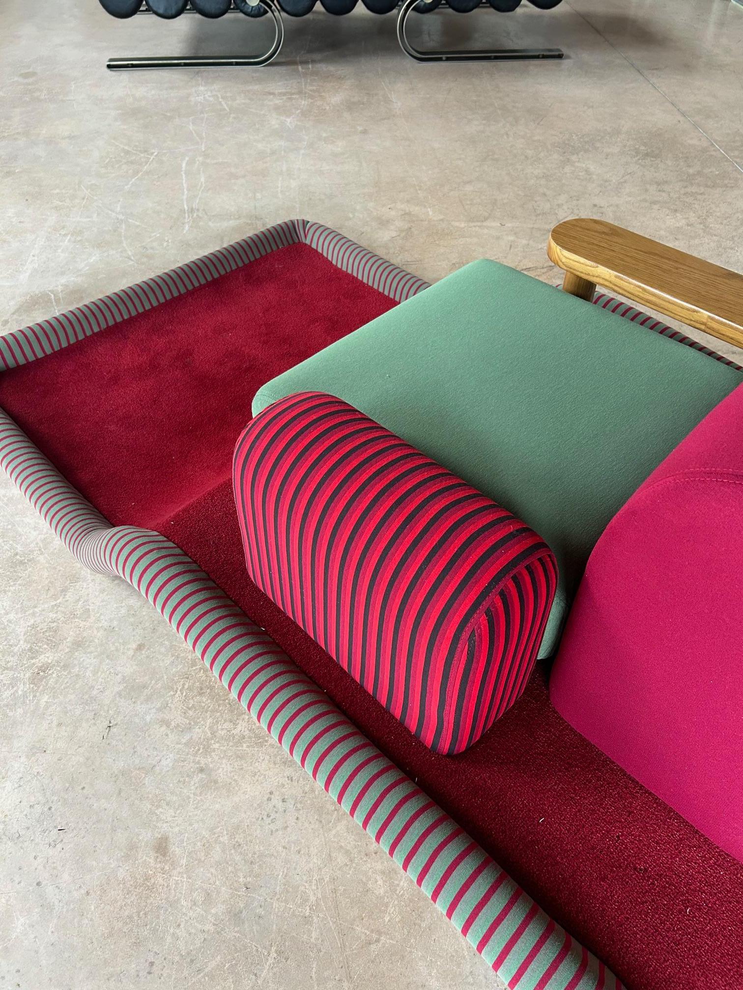 Ettore Sottsass Tappeto Volante - Flying Carper Sessel für Bedding Brevetti im Angebot 4