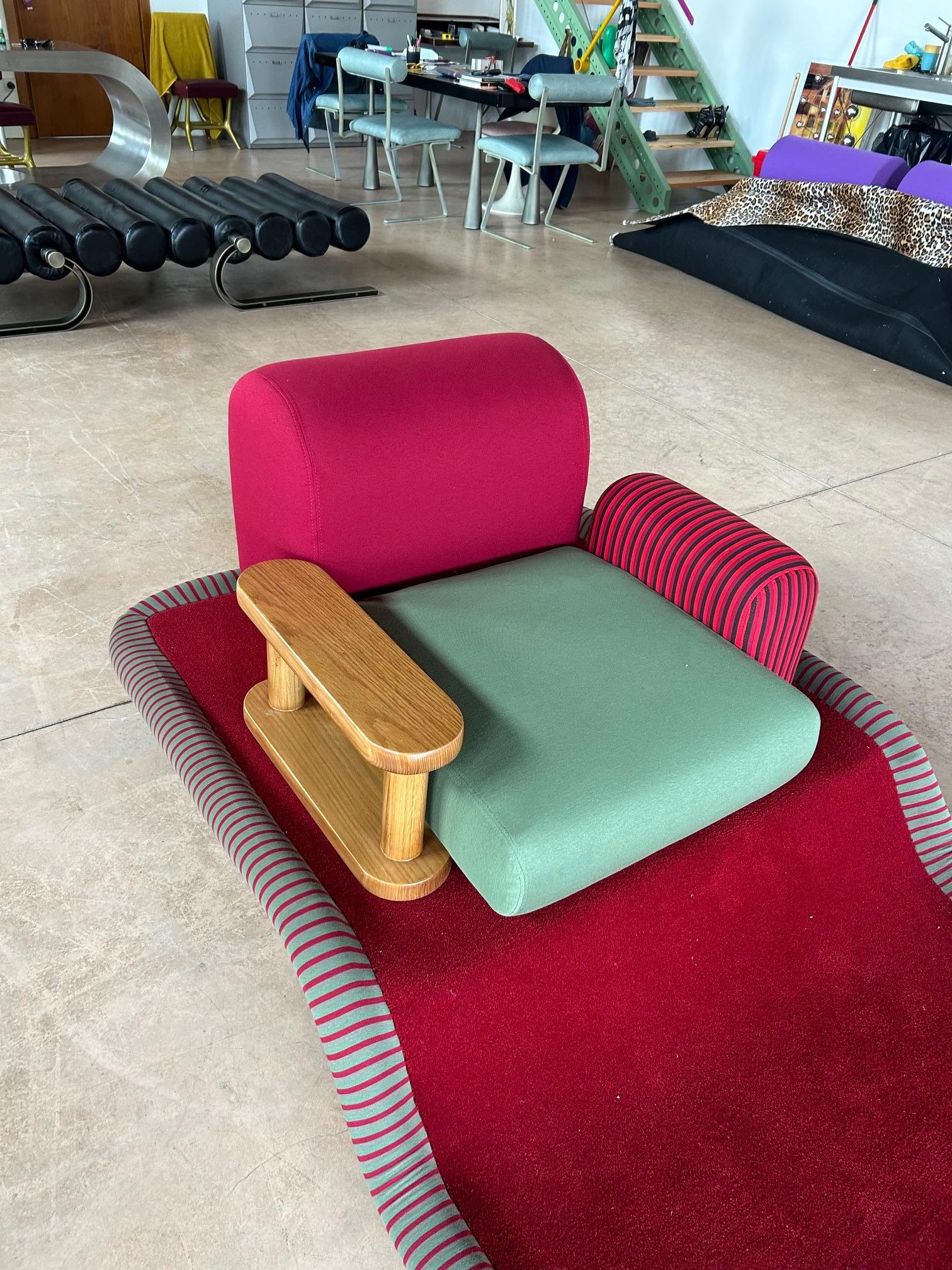 Ettore Sottsass Tappeto Volante - Flying Carper Sessel für Bedding Brevetti (Italienisch) im Angebot