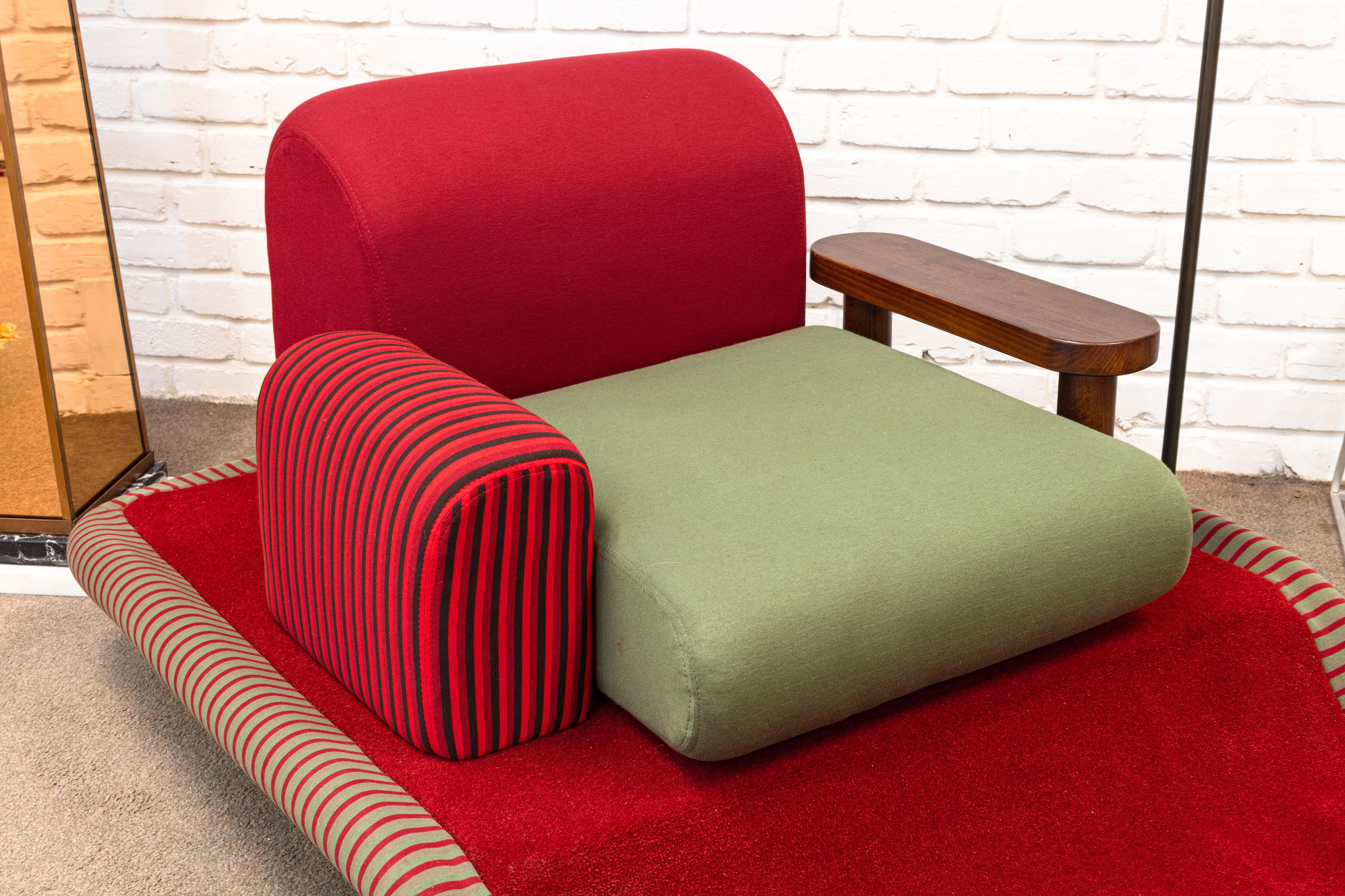 Italian Ettore Sottsass Tappeto Volante Flying Carpet Chair Bedding Brevetti Italy 1972 For Sale
