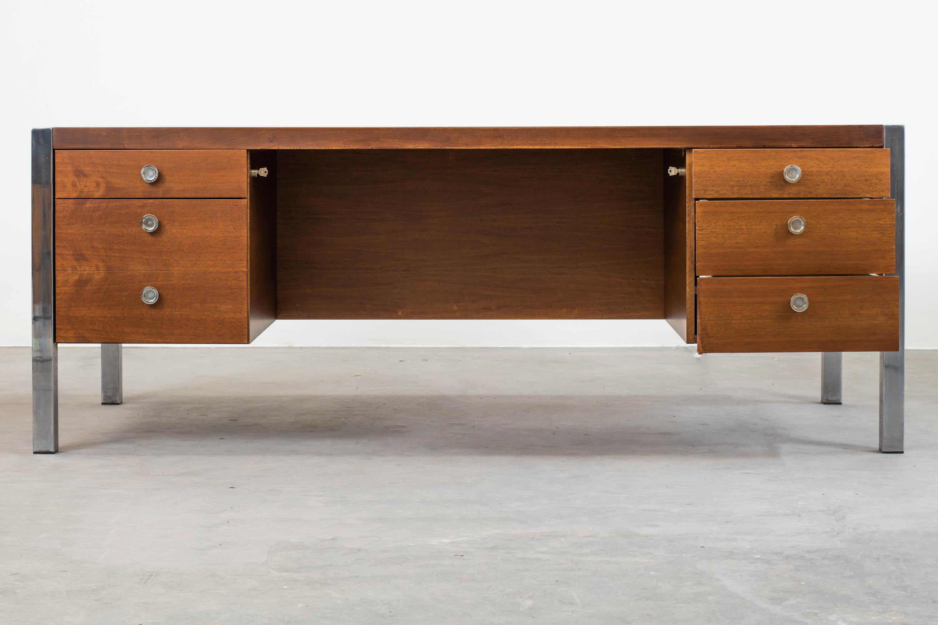 Mid-Century Modern Ettore Sottsass Tecknika Wooden Desk with Drawers for Poltronova 1970s Italy