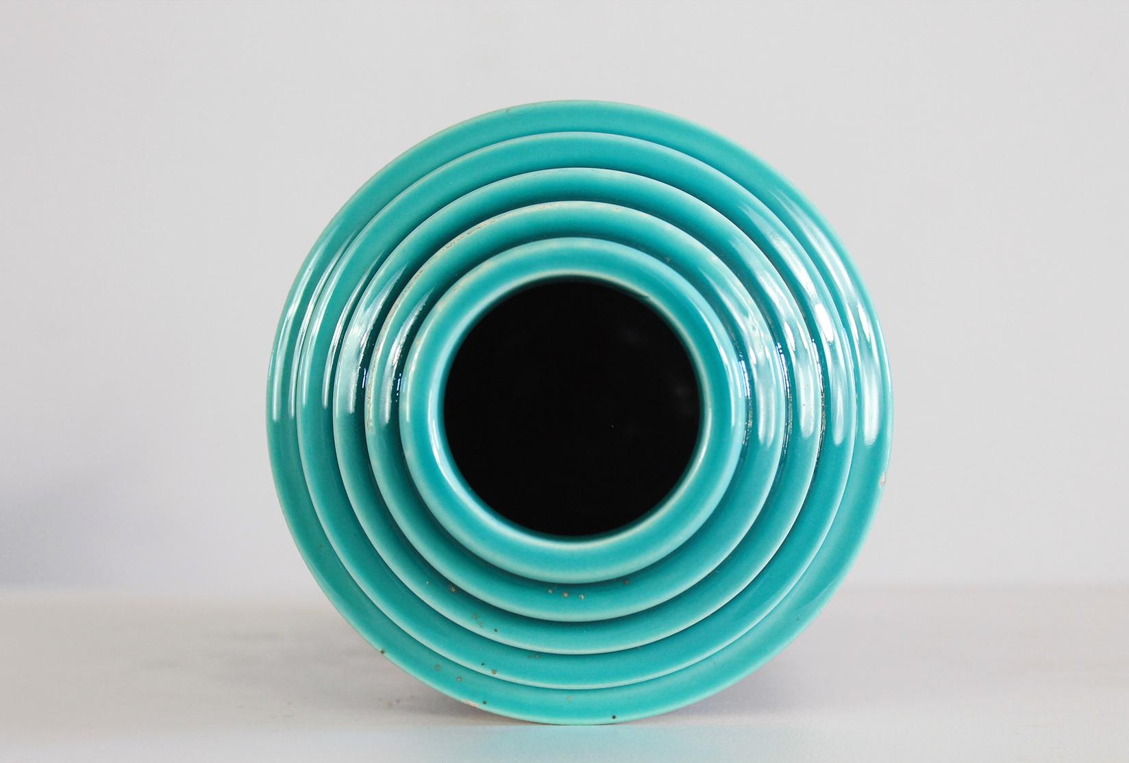 Ettore Sottsass Vase aus der Stepped Series in emaillierter Keramik von Bitossi, 1990er Jahre (Mitte des 20. Jahrhunderts) im Angebot