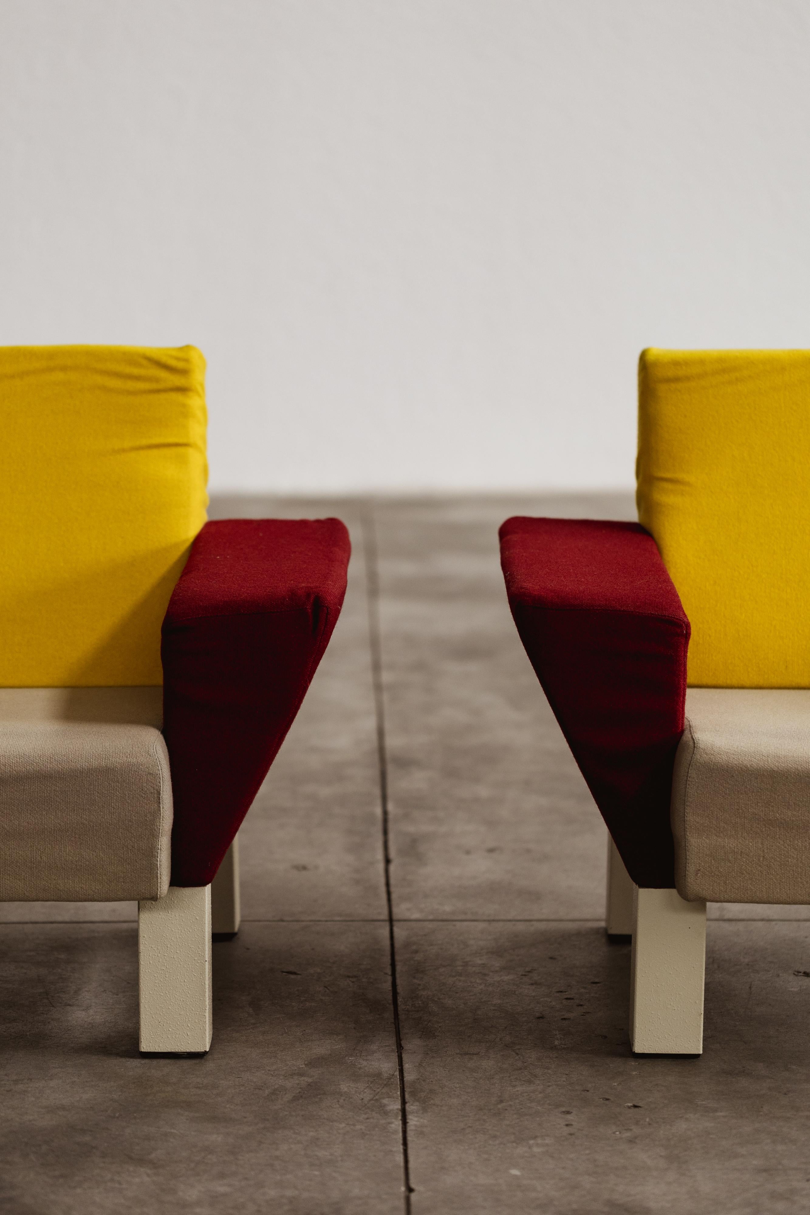 Westside-Sessel von Ettore Sottsass, für Knoll International, 1982, 2er-Set, Set im Zustand „Gut“ im Angebot in Lonigo, Veneto