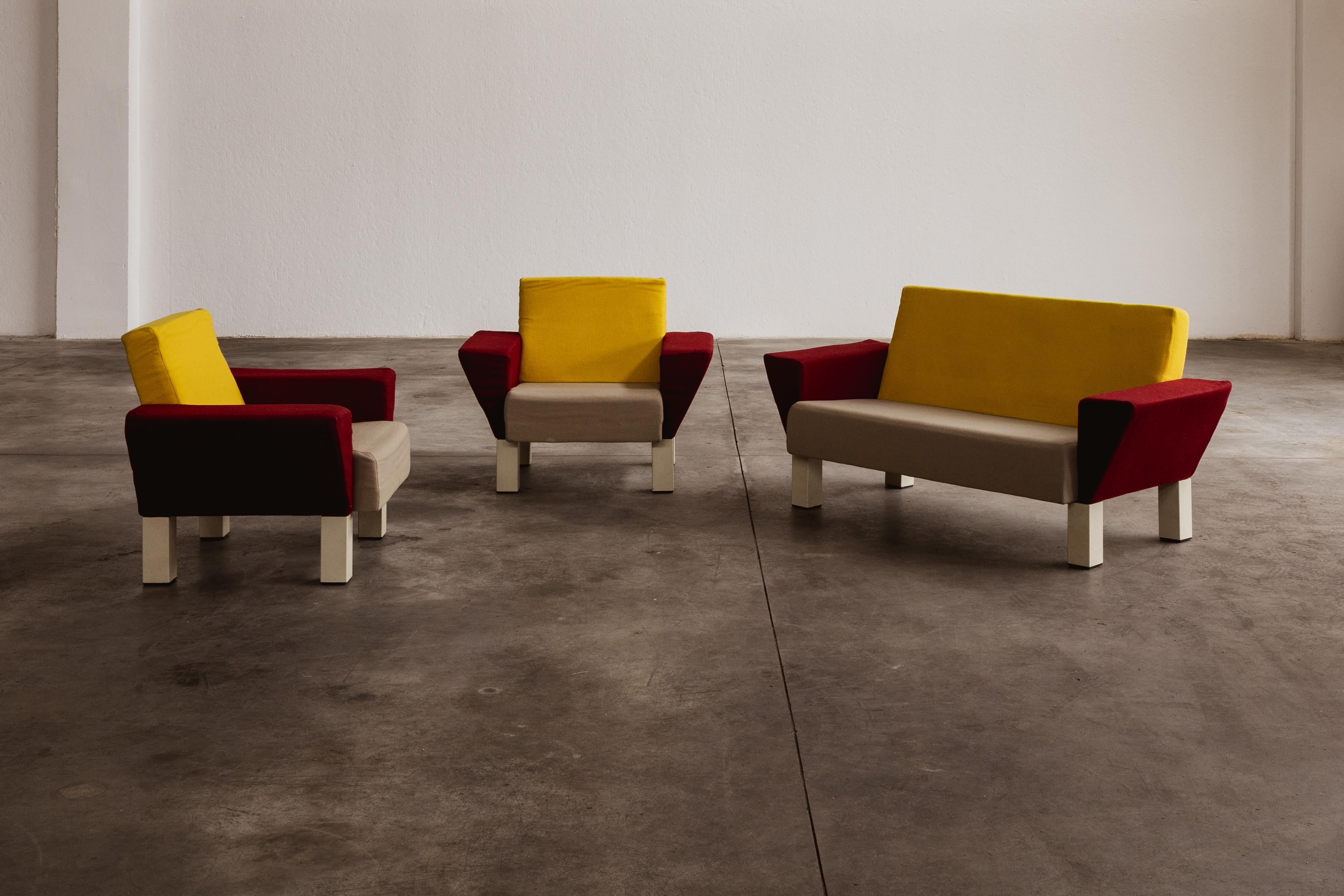 Italian Ettore Sottsass “Westside” Living Room Set for Knoll International, 1982 For Sale