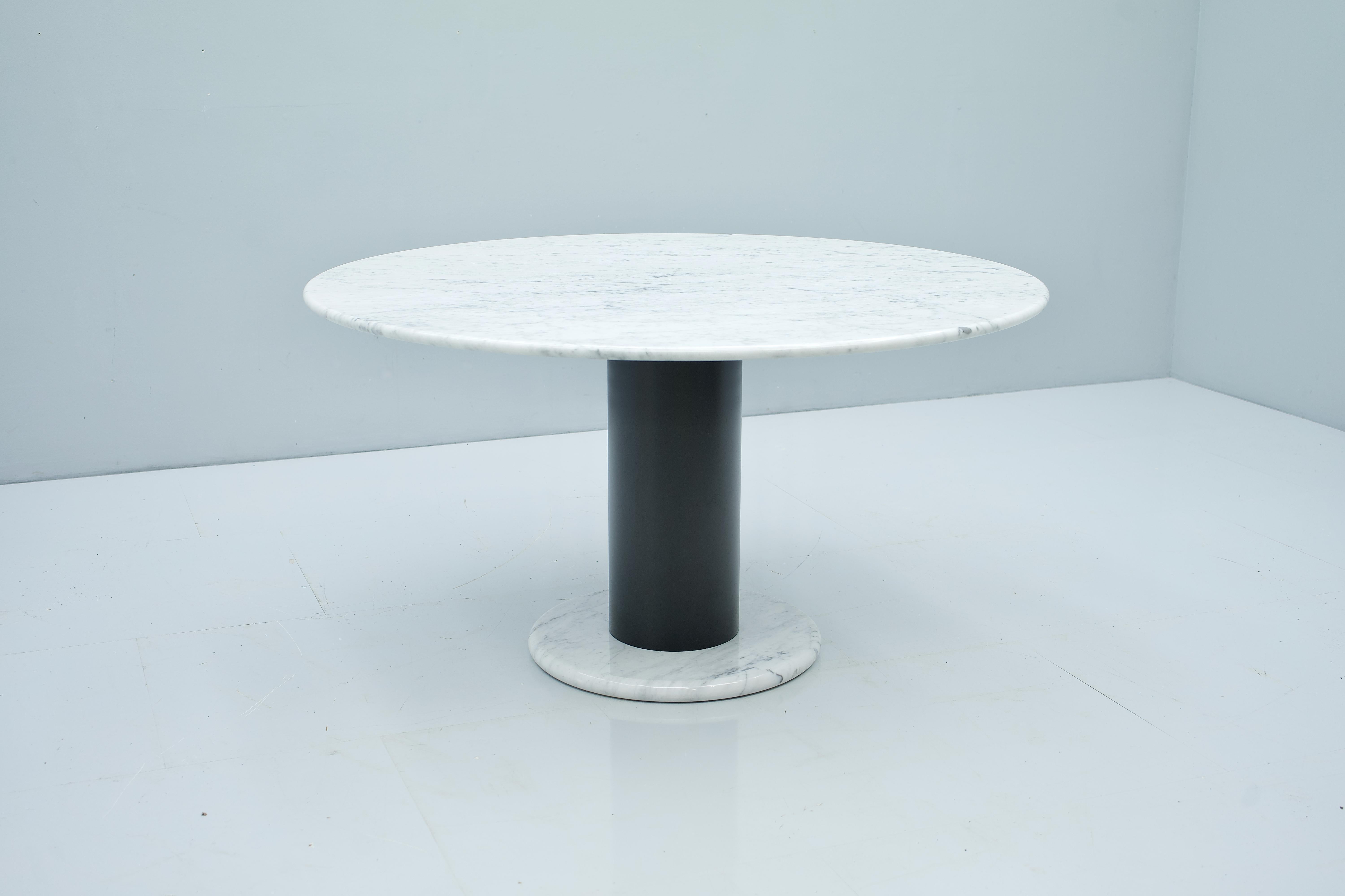 Ettore Sottsass White Marble Pedestal Dining Table, 1965 5