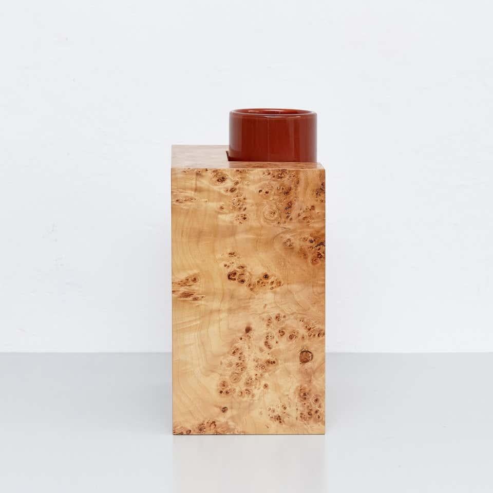 Vase aus Holz und Muranoglas von Ettore Sottsass Y in limitierter Auflage für Blumen im Zustand „Gut“ im Angebot in Barcelona, Barcelona