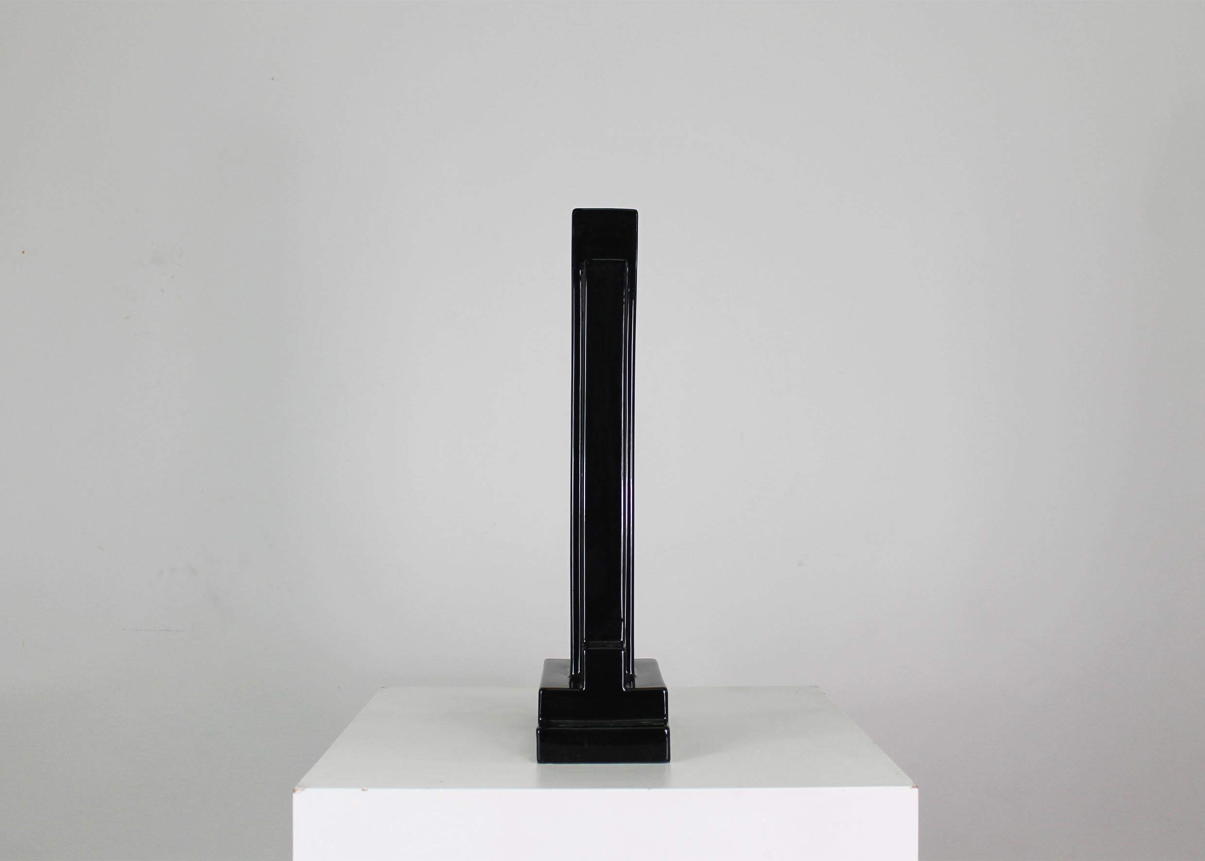 Ettore Sottsass Y15 Vase aus schwarz emaillierter Keramik Yantra-Serie Poltronova 70er Jahre im Angebot 1