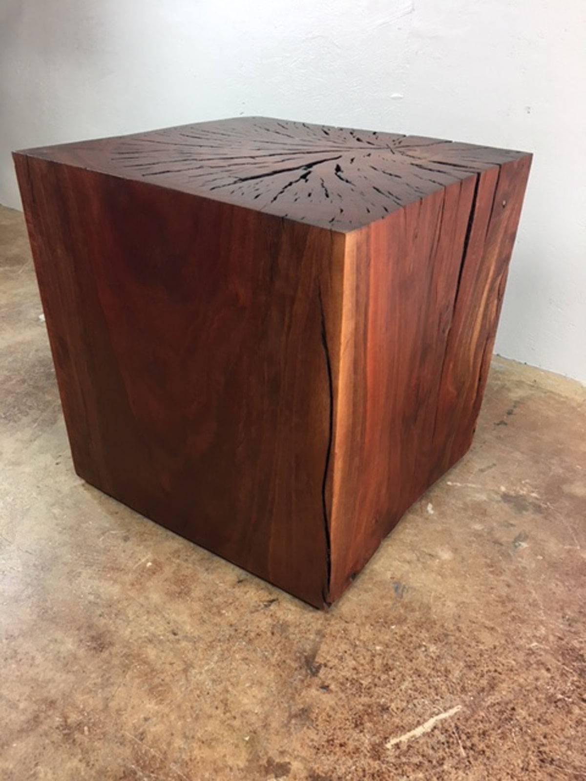 Eucalyptus End Table or Art Display Pedestal In Excellent Condition For Sale In Phoenix, AZ