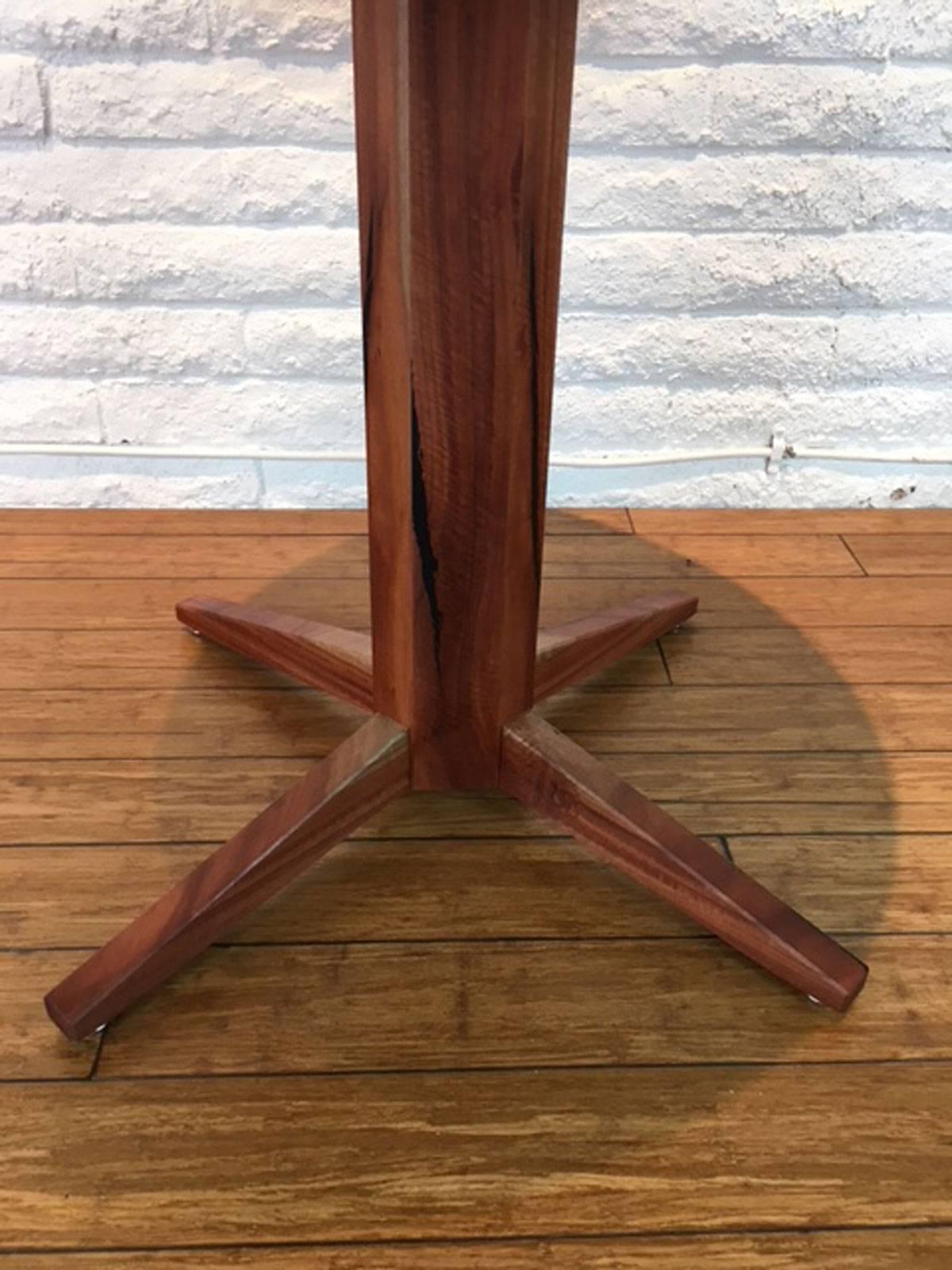 Eucalyptus Wood Center Table In Excellent Condition For Sale In Phoenix, AZ