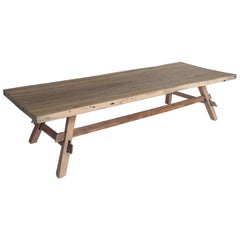 Table basse en bois d'eucalyptus