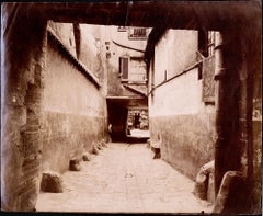 Entrée del la Cour 29 Rue Broca, 5ème arrondissement. Atget Negativ-Nr. 1296, negativ.