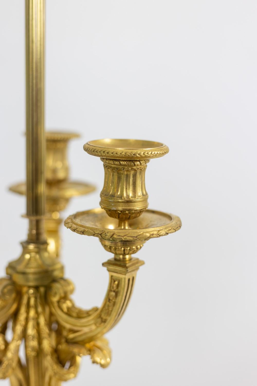 Eugène Bazart Paris. Lampe bouillotte en bronze doré Circa 1880. en vente 1