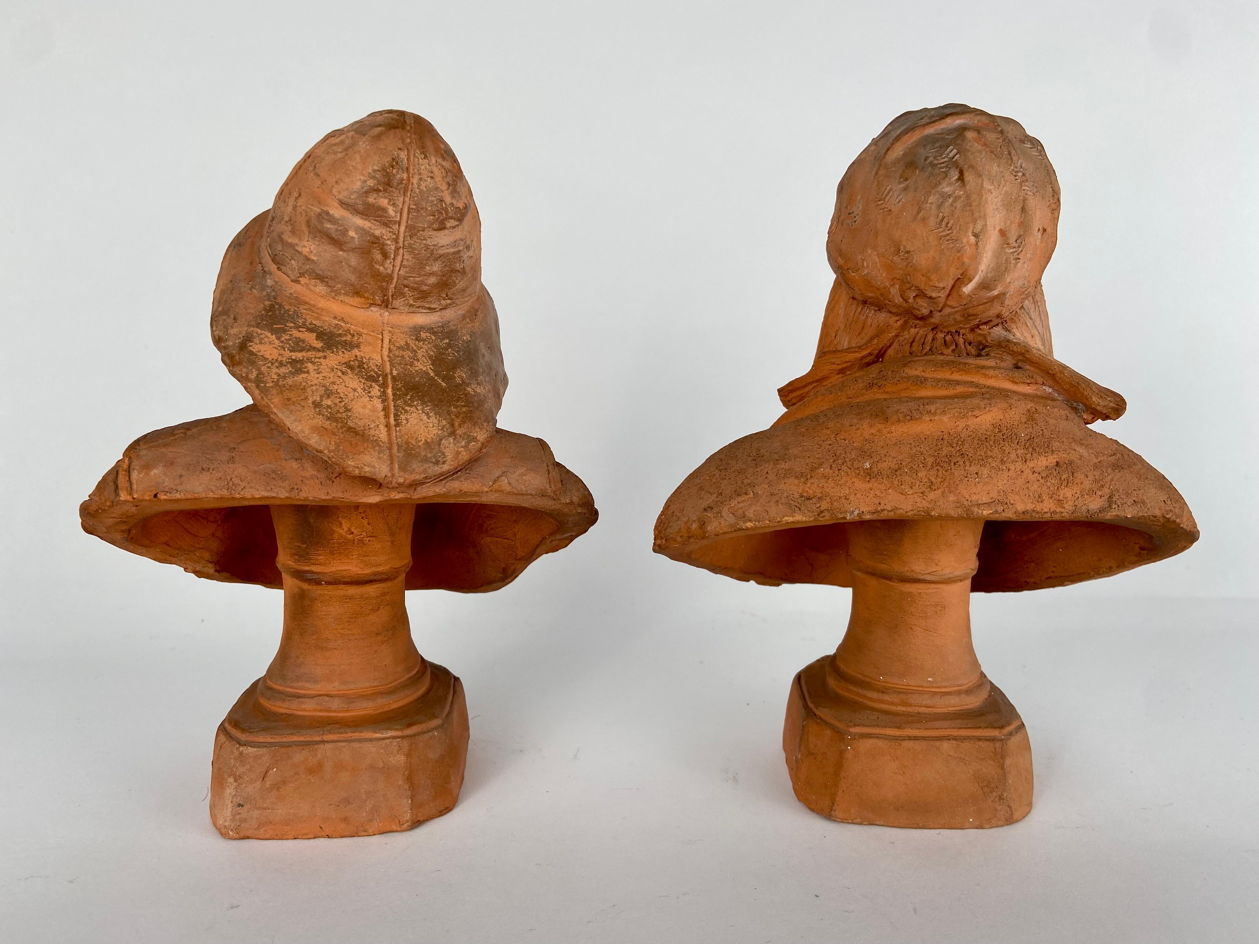 Début du 20ème siècle Eugène Blot, paire de petits bustes en terre cuite en vente