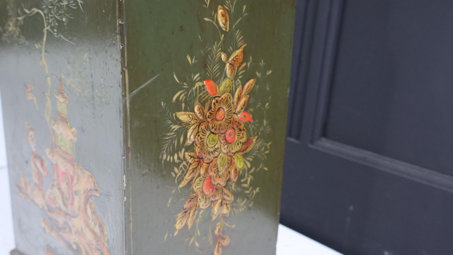 Eugene Farcot Chinoiserie Clock In Good Condition In Lymington, GB