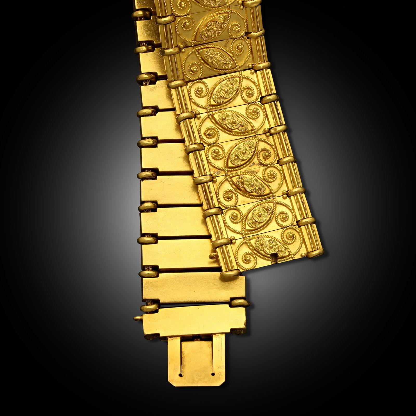Eugene Fontenay per Mellerio Bracciale antico in oro giallo 18ct con pannello in filo metallico in vendita 1