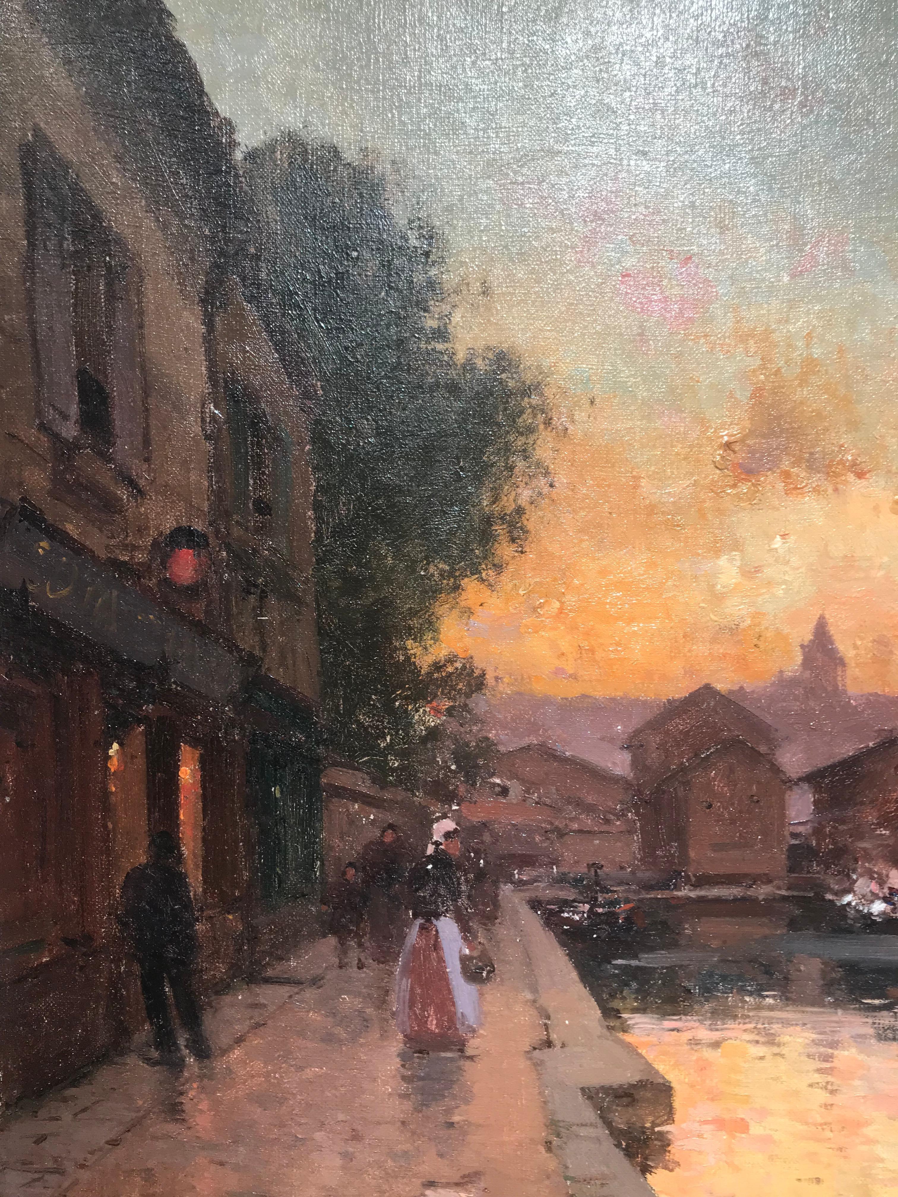 19th Century Paris Street Scene Painting 'Evening Glow' warm light, figures For Sale 3